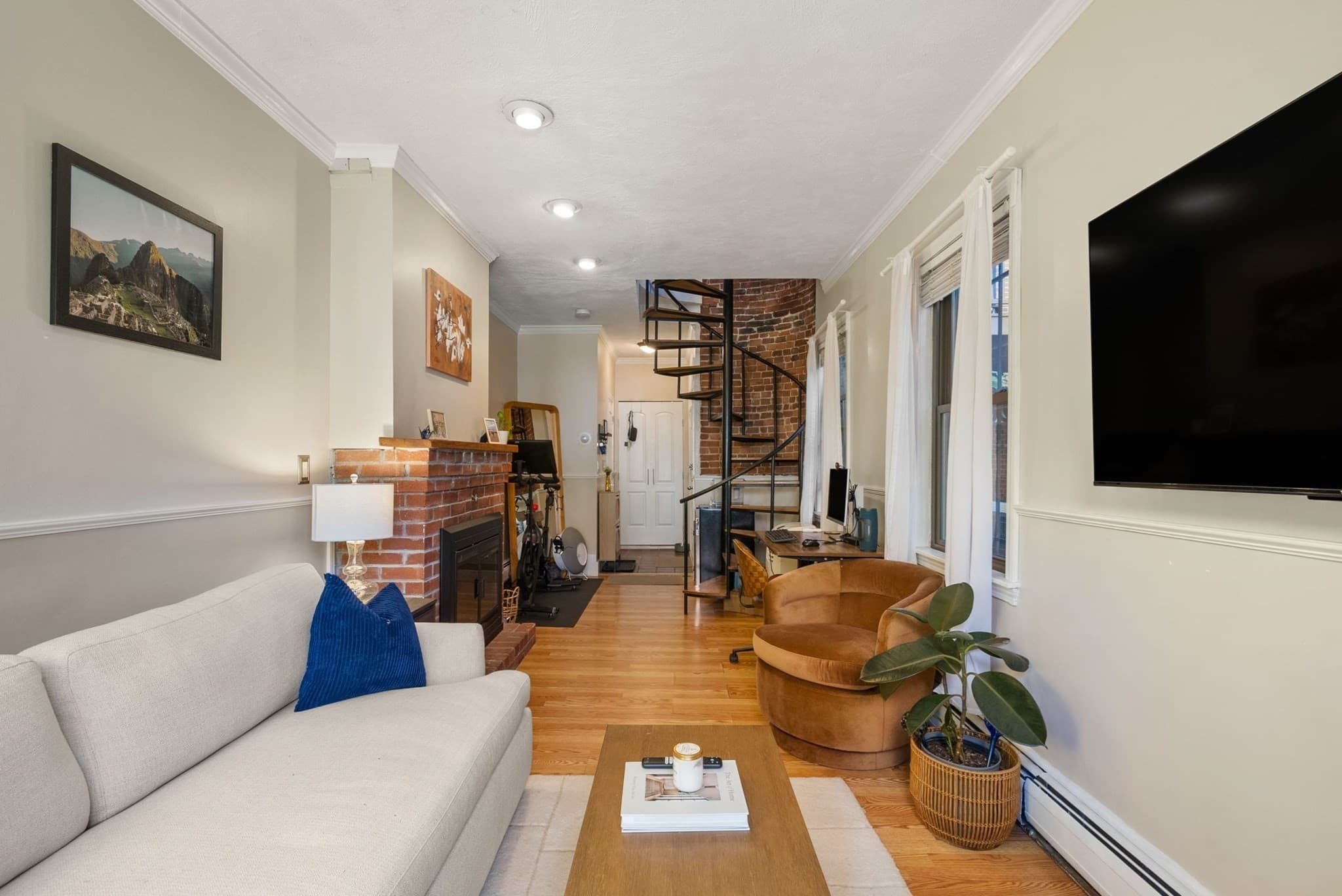 Condominium at 439 Shawmut Ave # 6, Boston MA 02118, Boston, photo 14 of 32