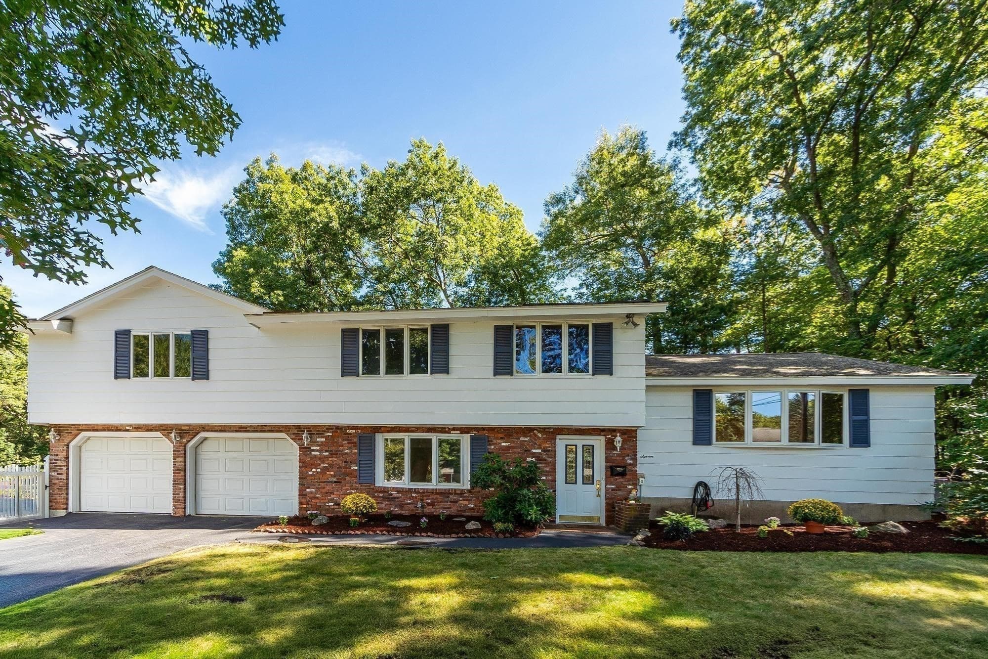 7 Gaywood Cir, Peabody MA 01960