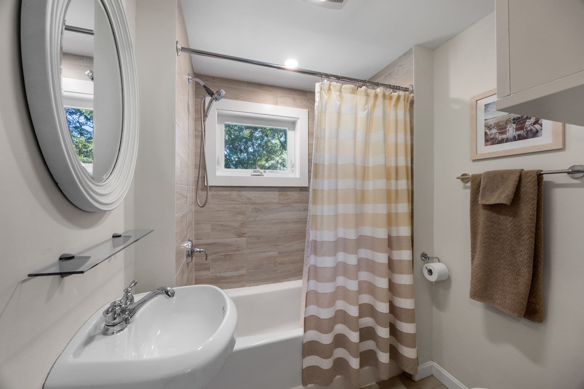 Single Family Residence at 12 Coastal Ln, Barnstable MA 02601, Barnstable, photo 15 of 42