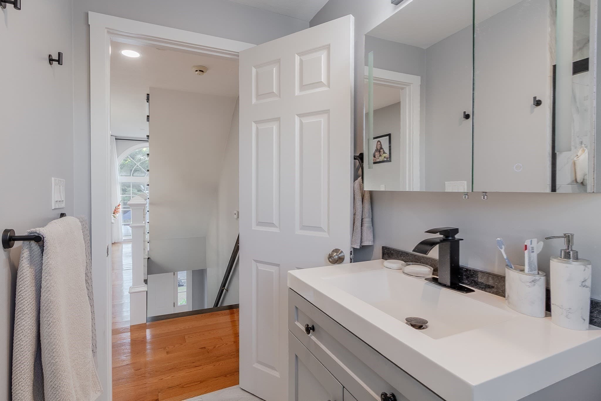 Single Family Residence at 107 Bishop Rd, Fitchburg MA 01420, Fitchburg, photo 17 of 42
