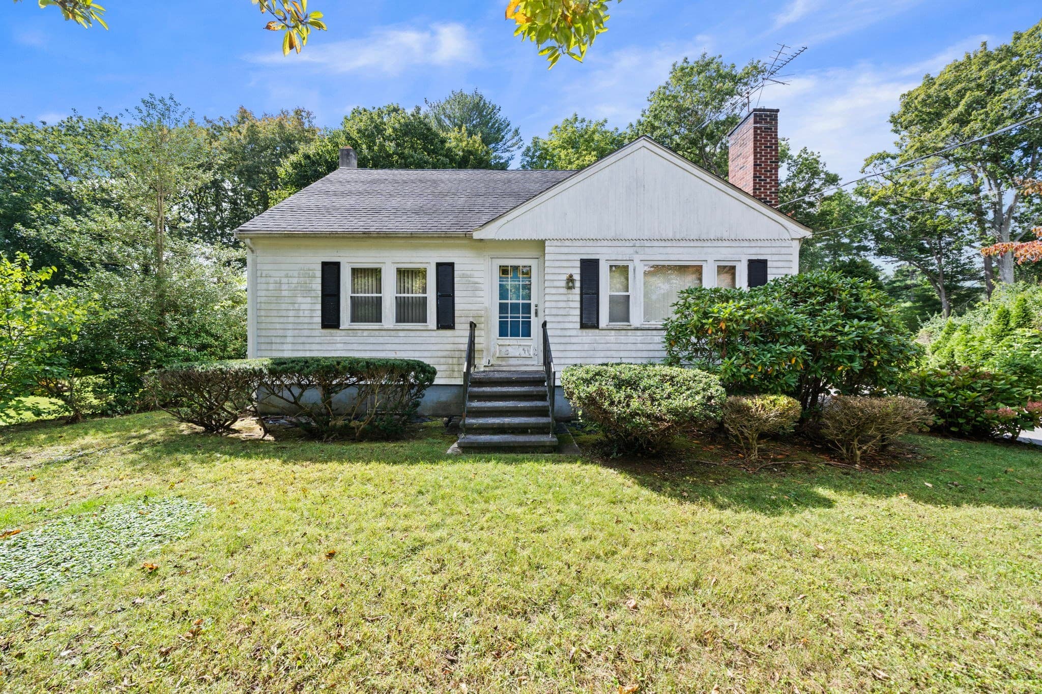 Single Family Residence at 43 Lawrence St, Wilmington MA 01887, Wilmington, photo 2 of 20