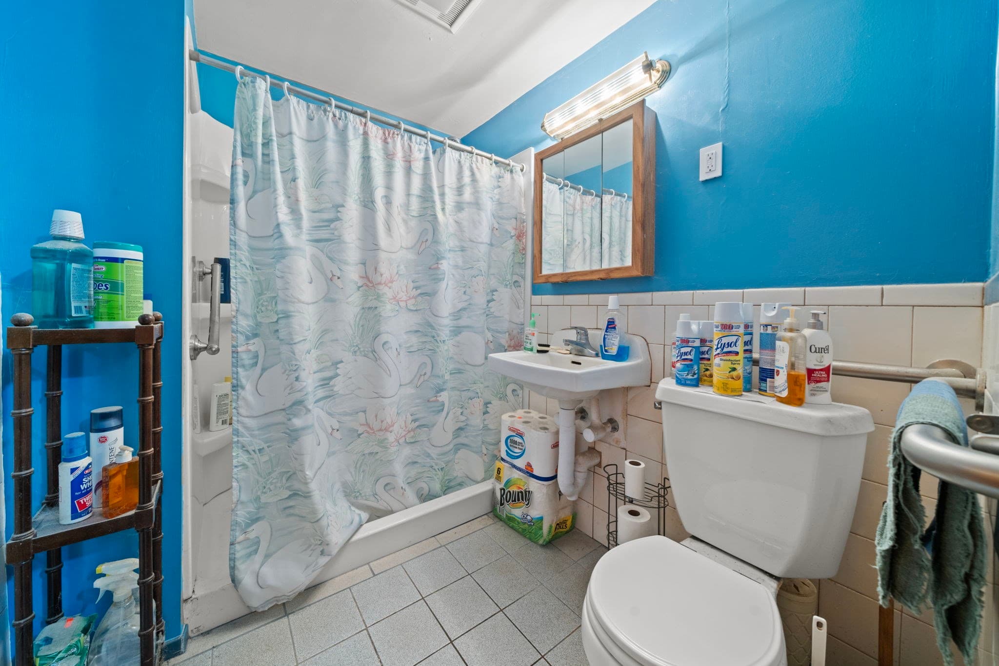 Single Family Residence at 43 Lawrence St, Wilmington MA 01887, Wilmington, photo 16 of 20