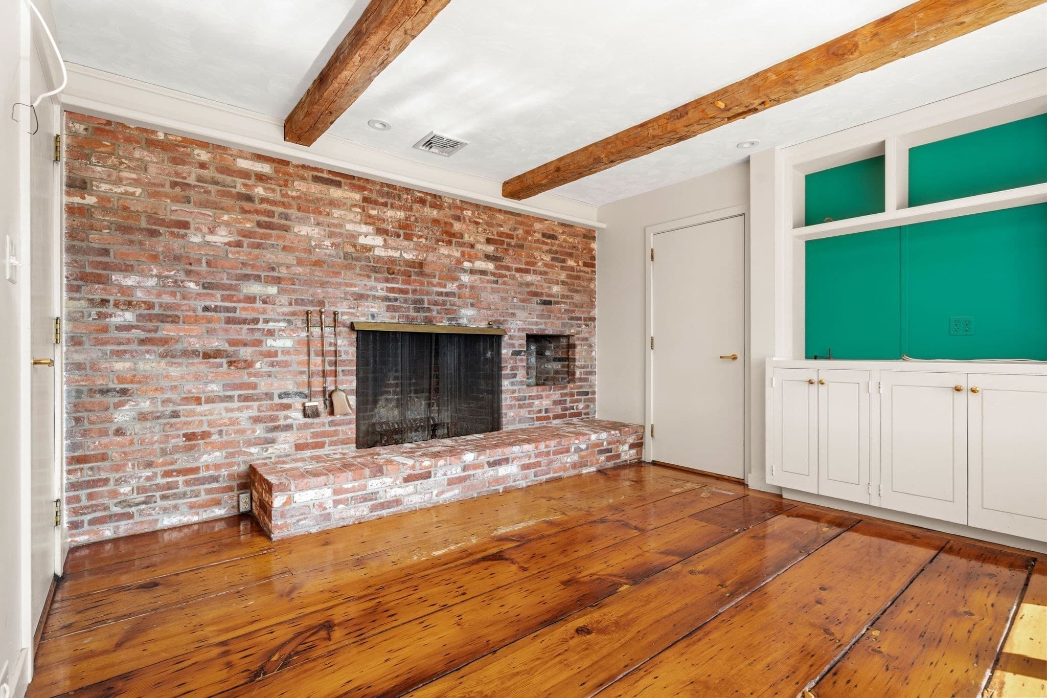 Single Family Residence at 163 Indian Hill Rd, Groton MA 01450, Groton, photo 17 of 41