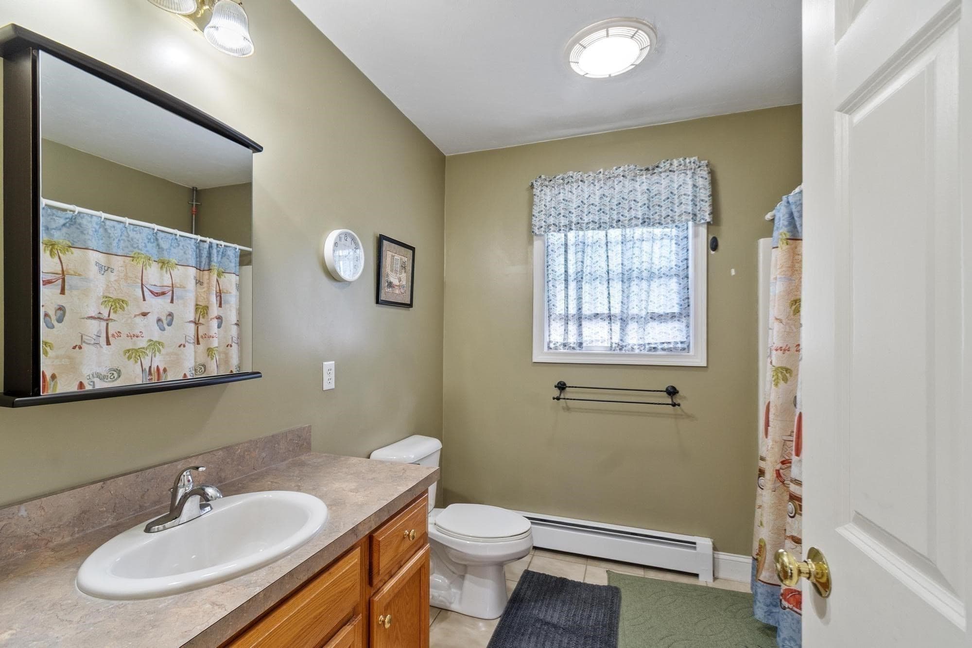 Single Family Residence at 4 Lynde St, Gardner MA 01440, Gardner, photo 20 of 29