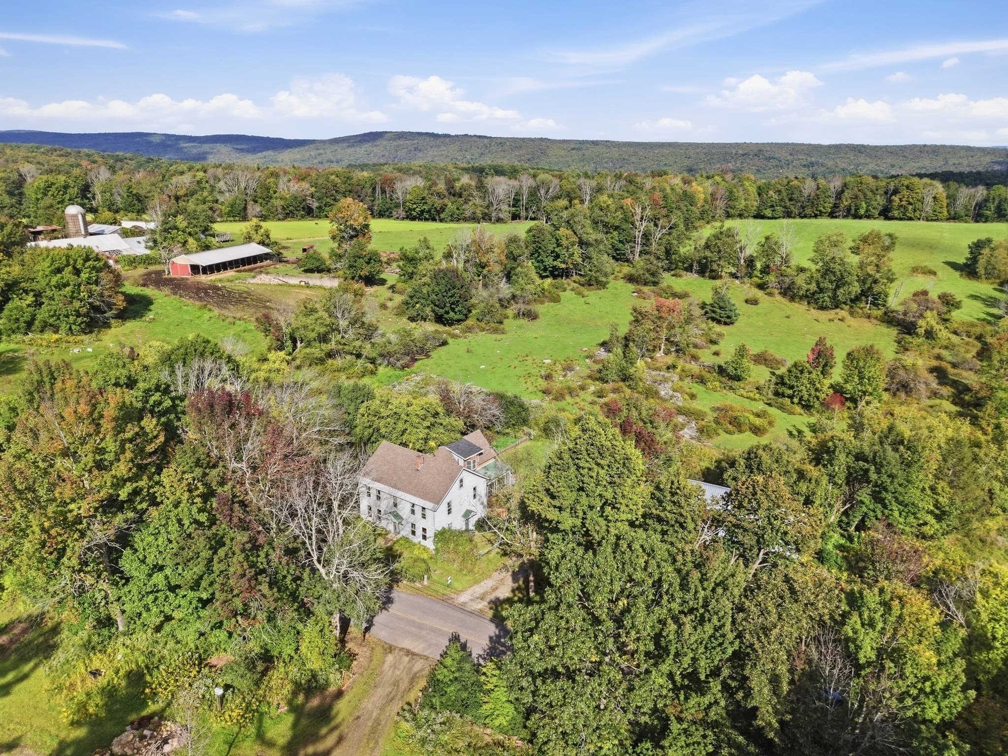 Single Family Residence at 108 Chipman Rd, Middlefield MA 01011, Middlefield, photo 4 of 41
