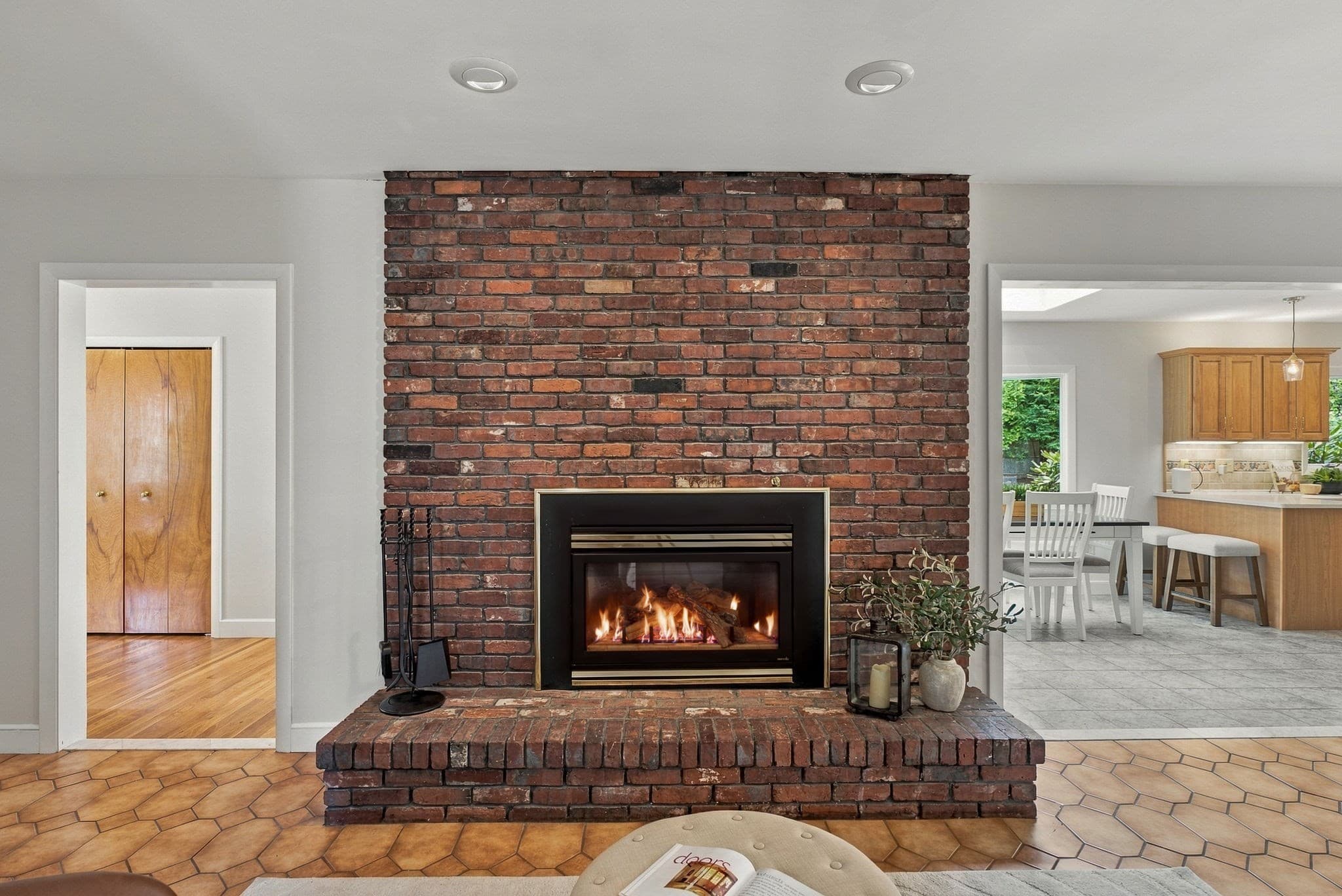 Single Family Residence at 14 Forbes Ln, Andover MA 01810, Andover, photo 16 of 42