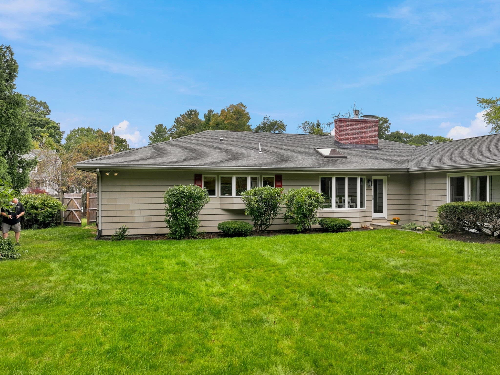 Single Family Residence at 14 Forbes Ln, Andover MA 01810, Andover, photo 7 of 42