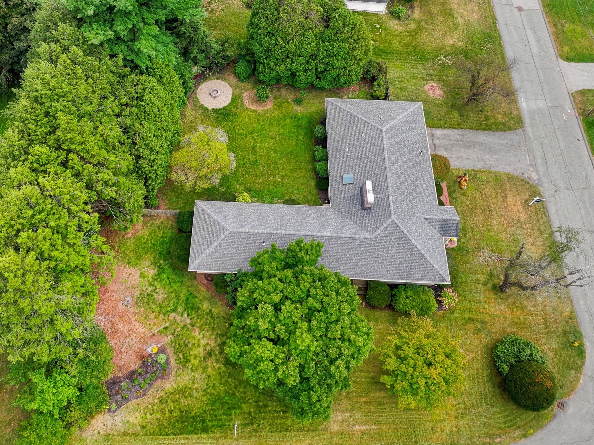 Single Family Residence at 14 Forbes Ln, Andover MA 01810, Andover, photo 5 of 42