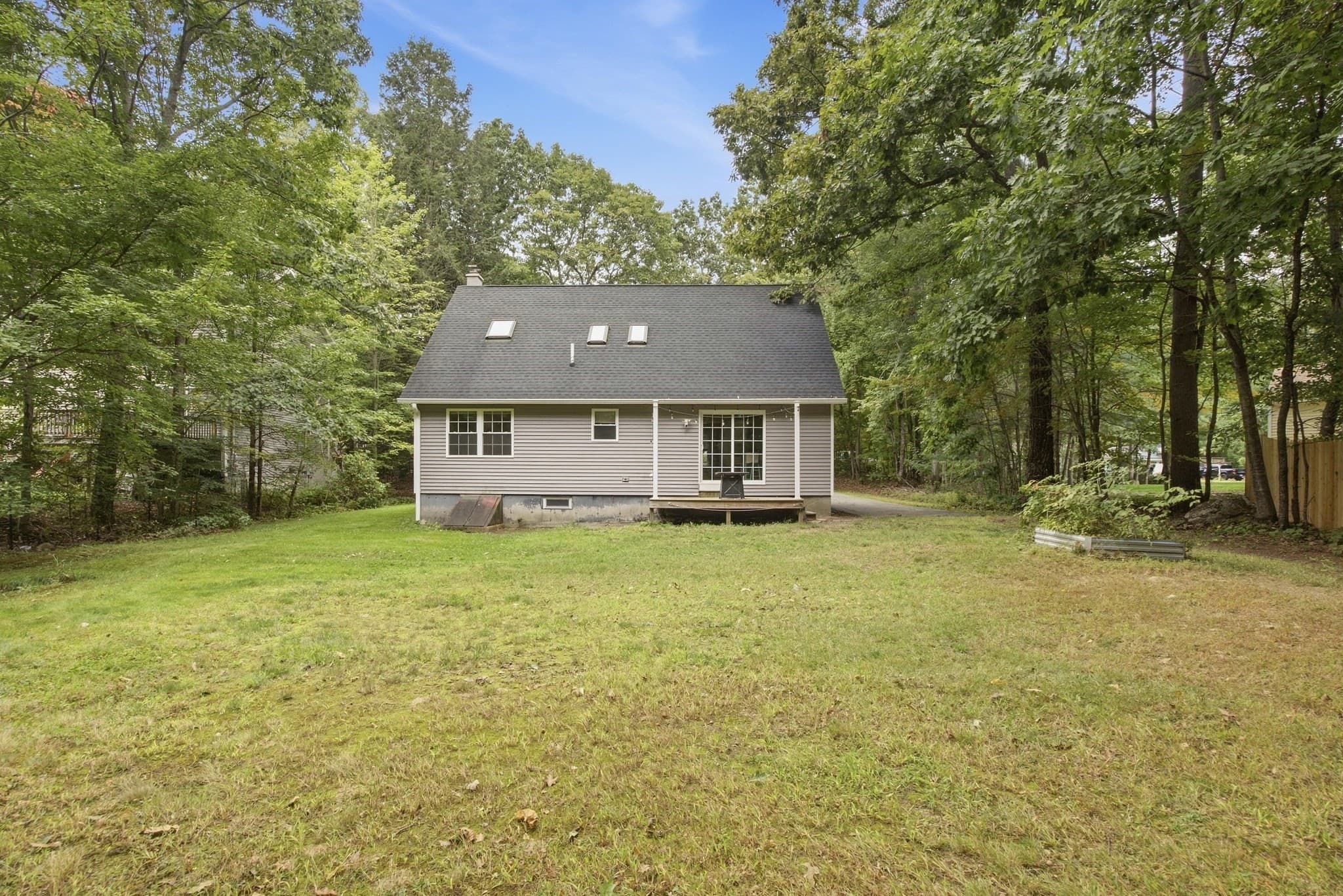 Single Family Residence at 108 Dunn Rd, Ashburnham MA 01430, Ashburnham, photo 3 of 29