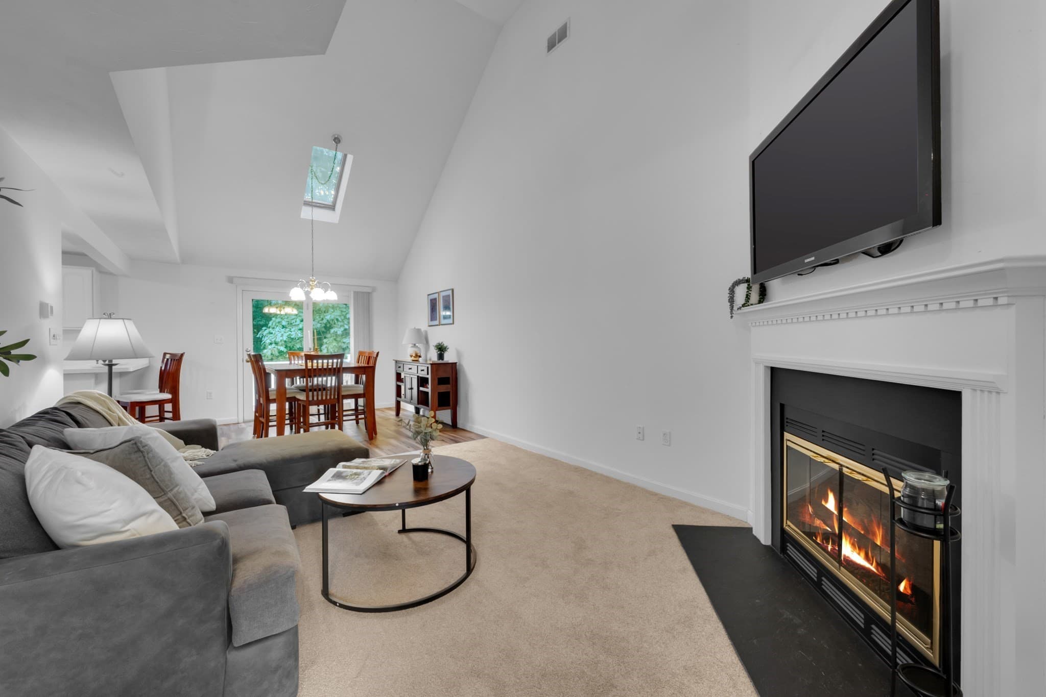 Condominium at 14 Millers Way # D, Sutton MA 01590, Sutton, photo 3 of 30