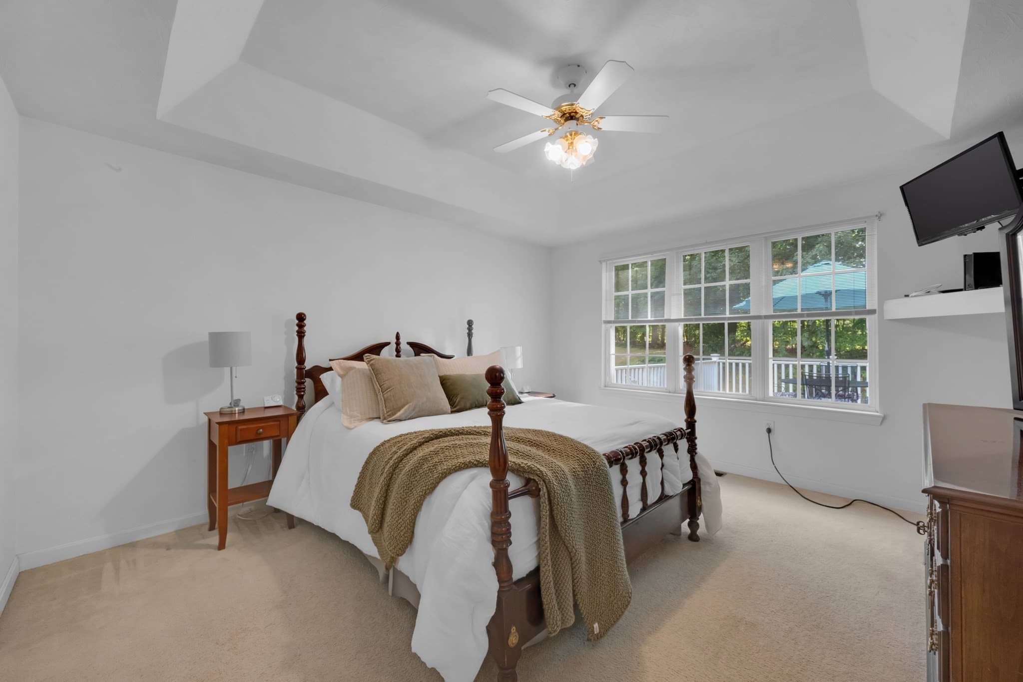 Condominium at 14 Millers Way # D, Sutton MA 01590, Sutton, photo 9 of 30
