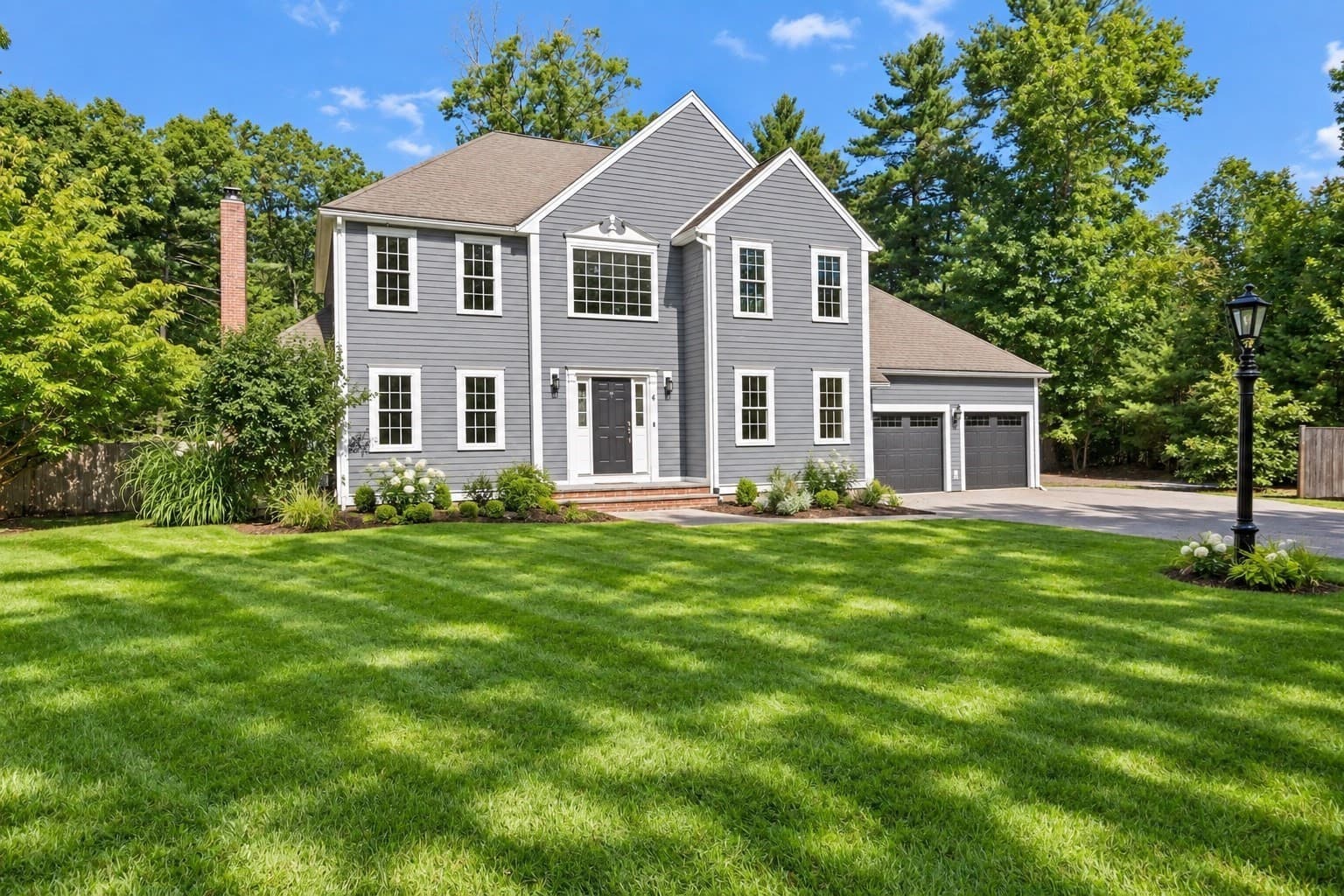4 Bruce Rd, Holbrook MA 02343