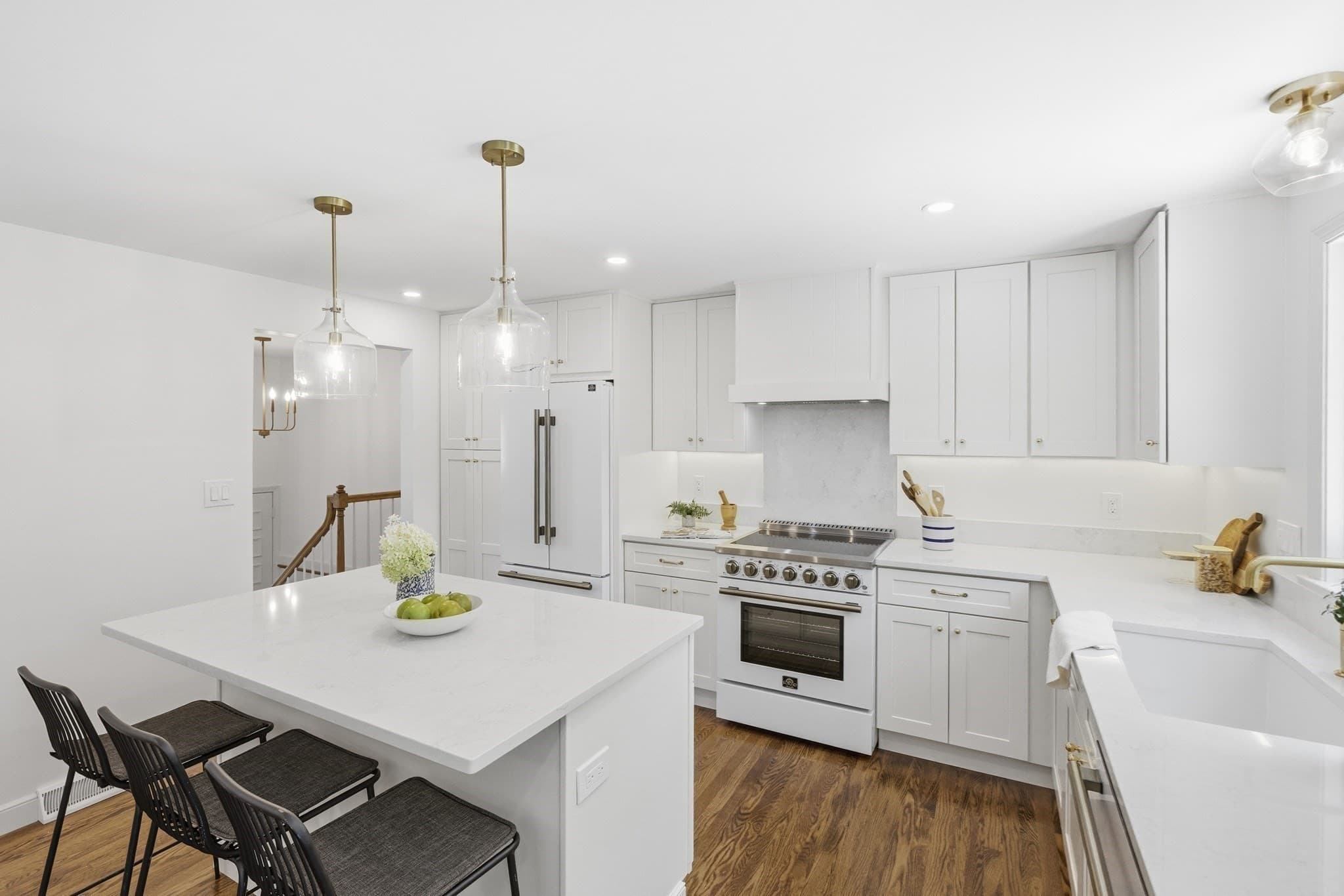 Single Family Residence at 14 Eugene Road, Burlington MA 01803, Burlington, photo 7 of 37