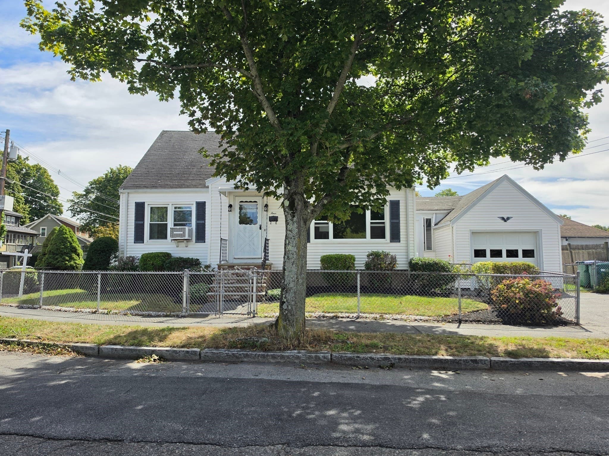 Single Family Residence at 4 Edgemere Rd, Lynn MA 01904, Lynn, photo 24 of 24