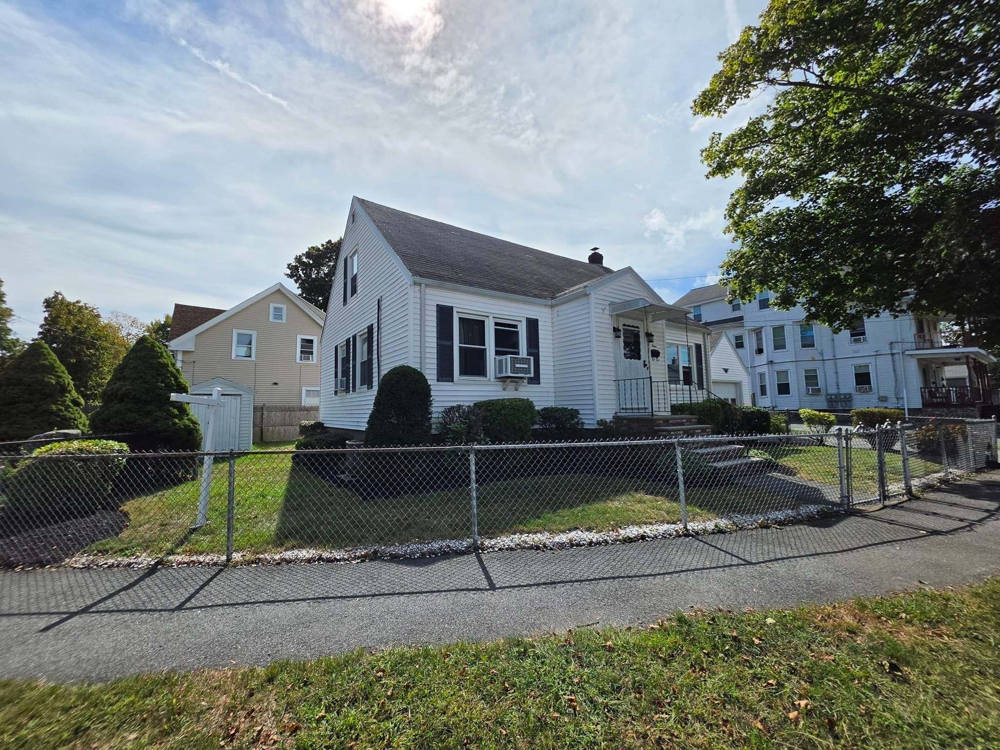 Single Family Residence at 4 Edgemere Rd, Lynn MA 01904, Lynn, photo 21 of 24
