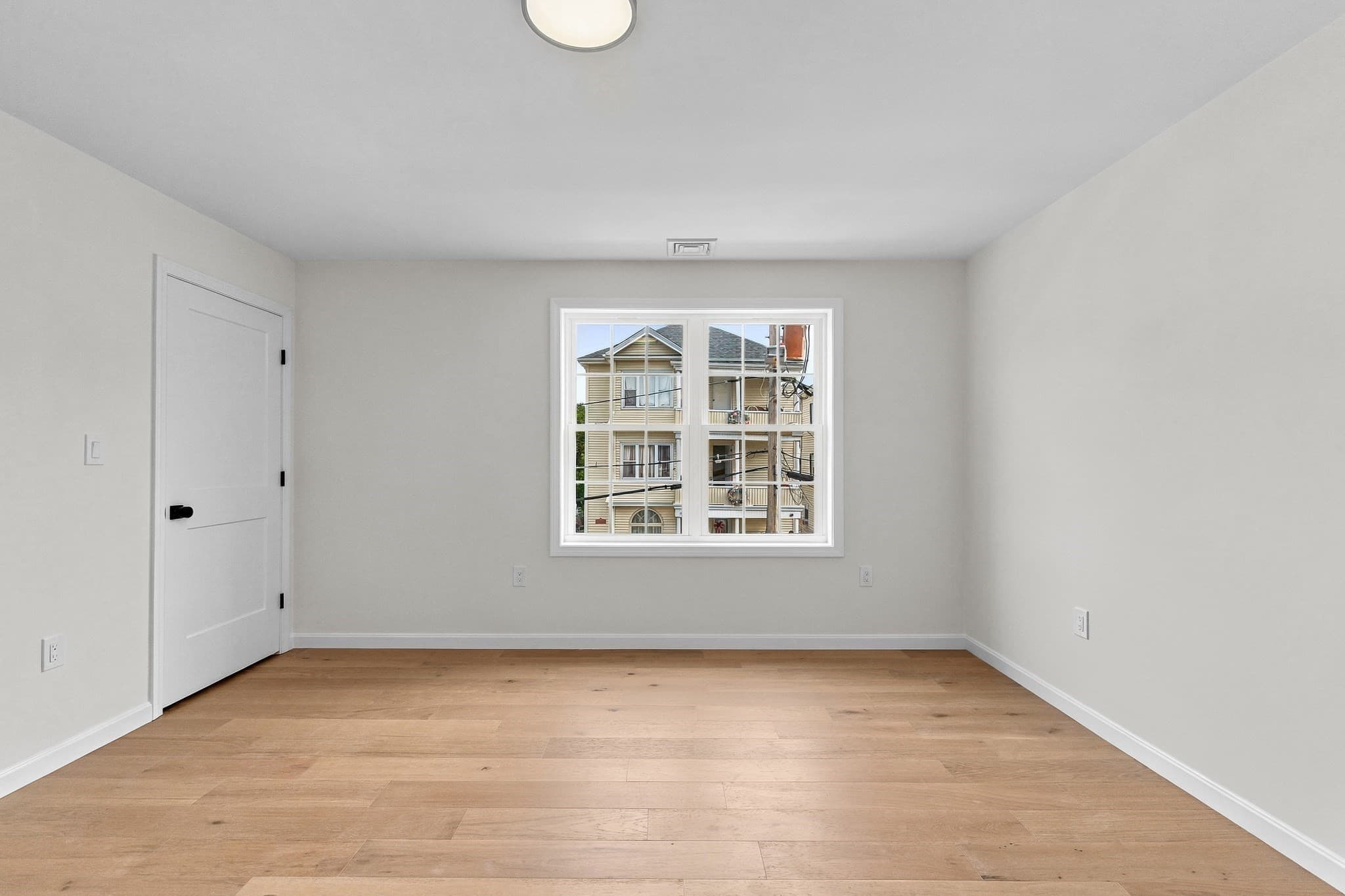Single Family Residence at 181 Wellington, Fall River MA 02720, Fall River, photo 12 of 17