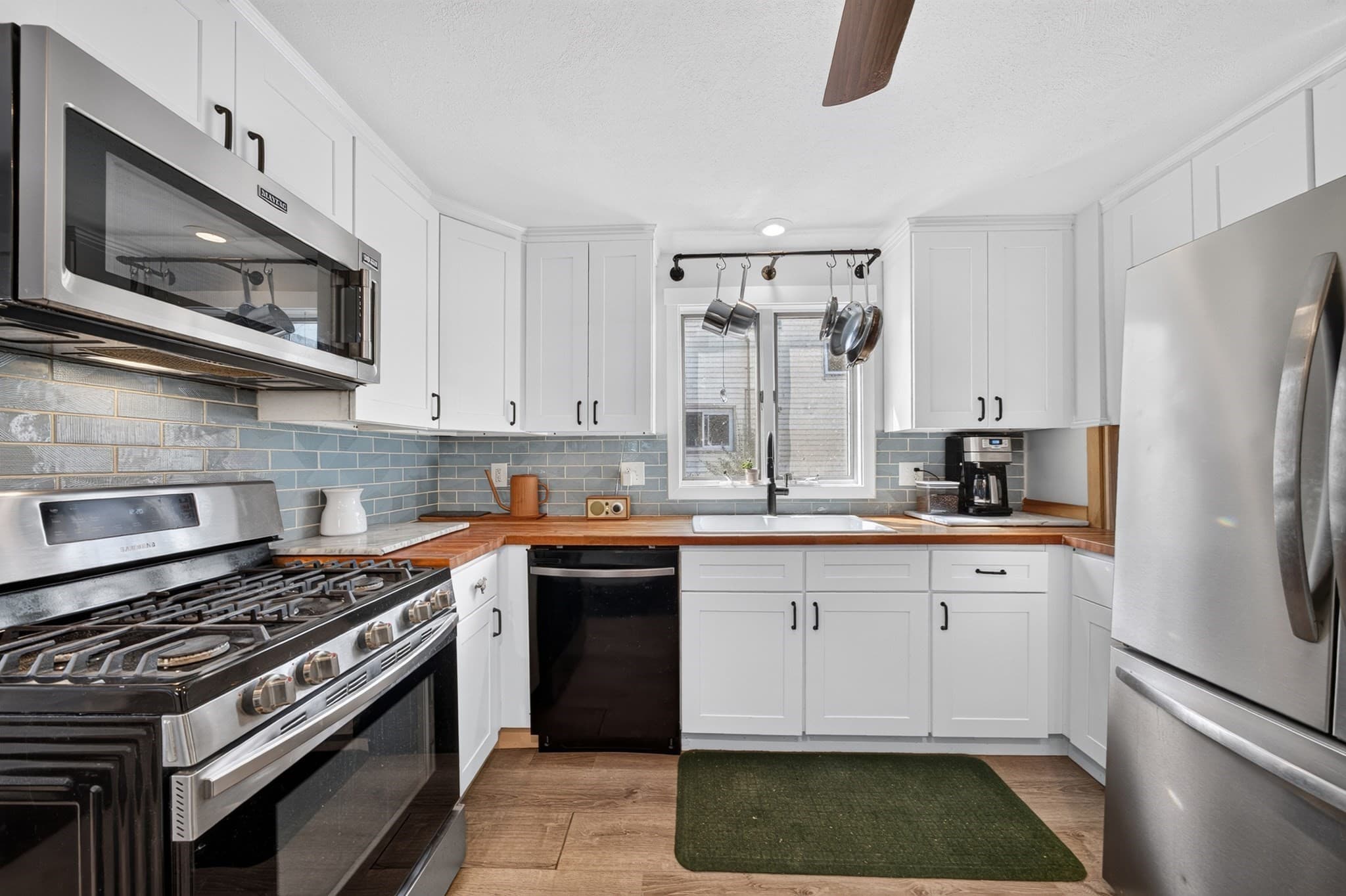 Single Family Residence at 69 Highland Ave, Everett MA 02149, Everett, photo 9 of 42
