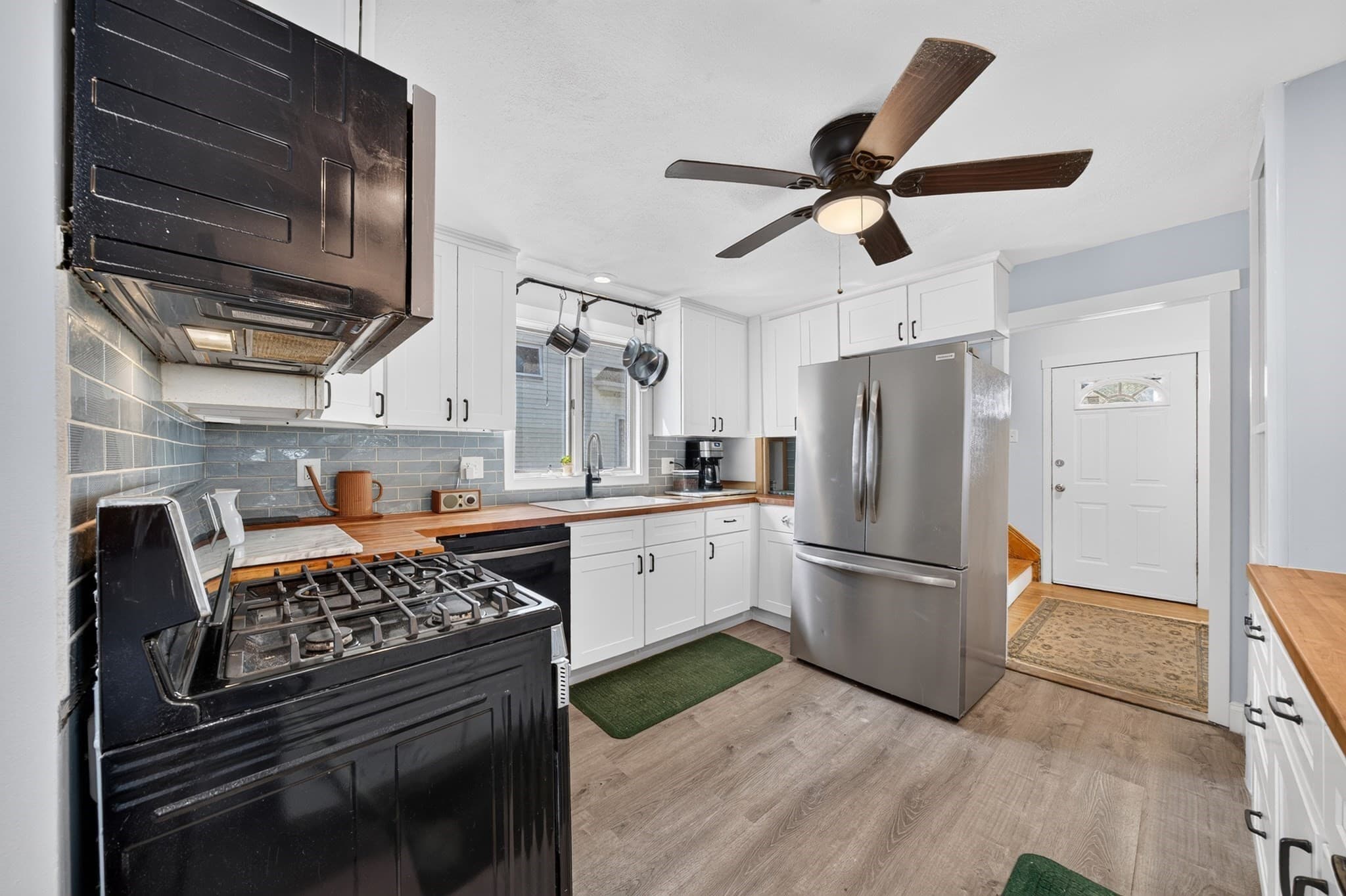 Single Family Residence at 69 Highland Ave, Everett MA 02149, Everett, photo 11 of 42