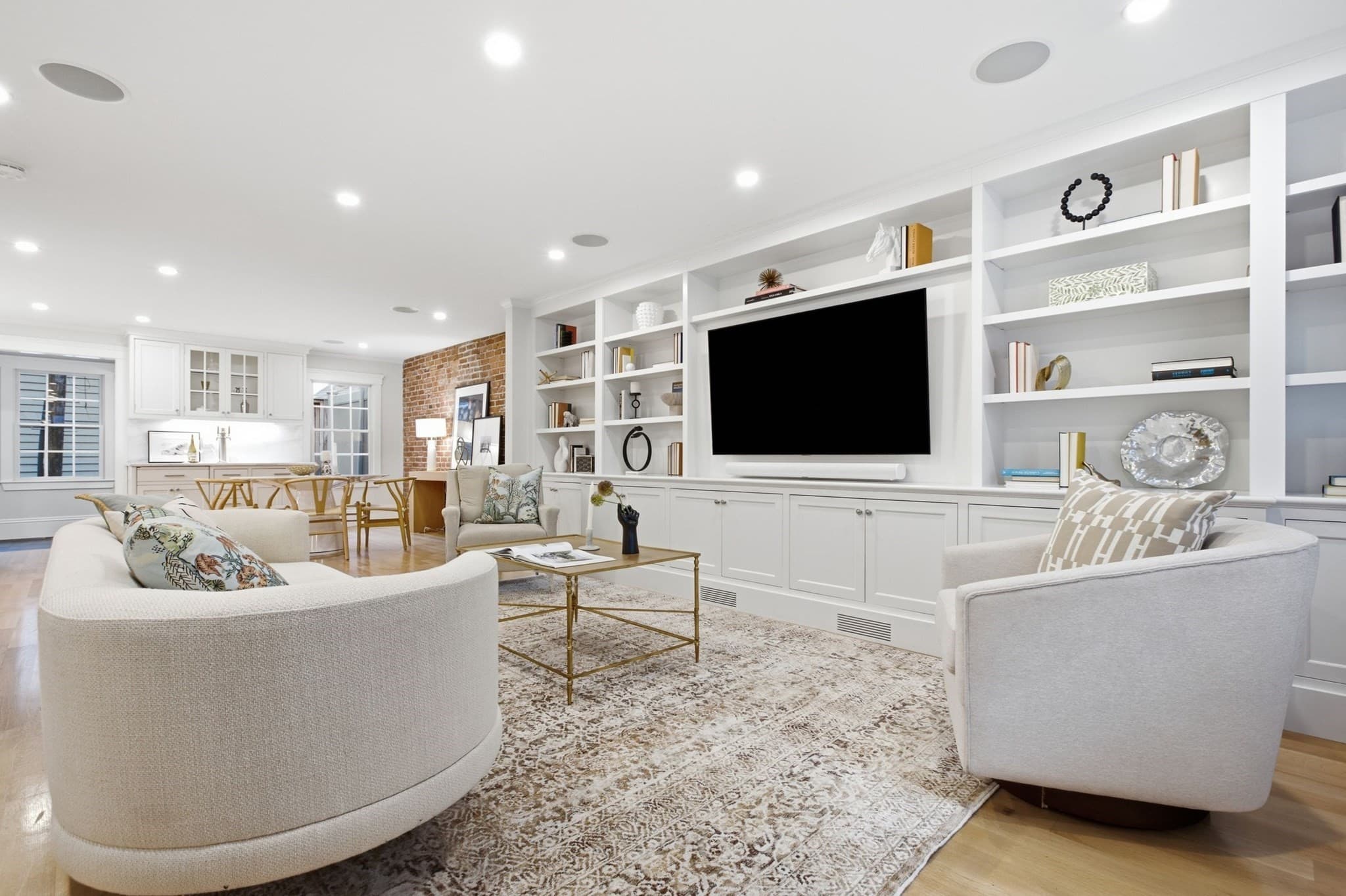 32 Pleasant Street, Boston MA 02129