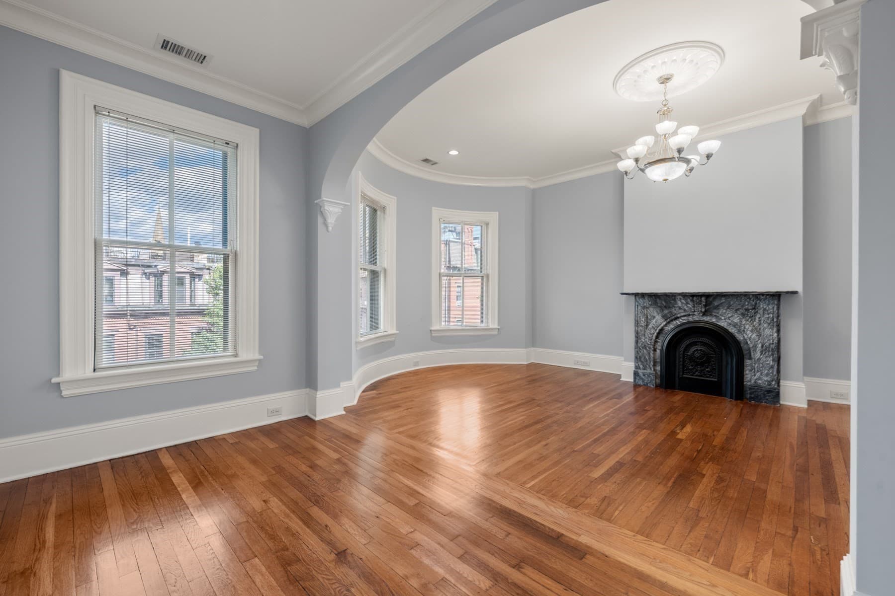 Condominium at 4 Claremont Park # 3, Boston MA 02118, Boston, photo 6 of 25