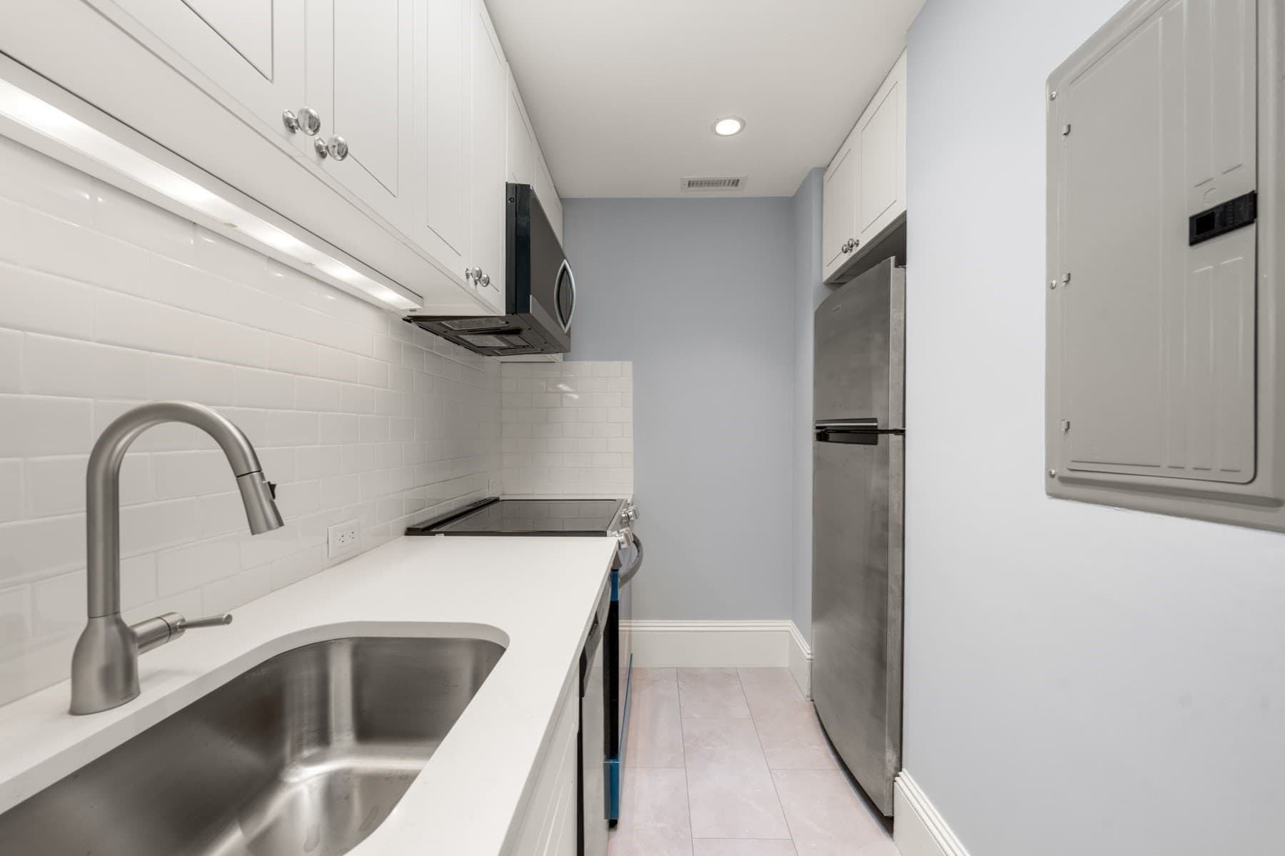Condominium at 4 Claremont Park # 3, Boston MA 02118, Boston, photo 10 of 25
