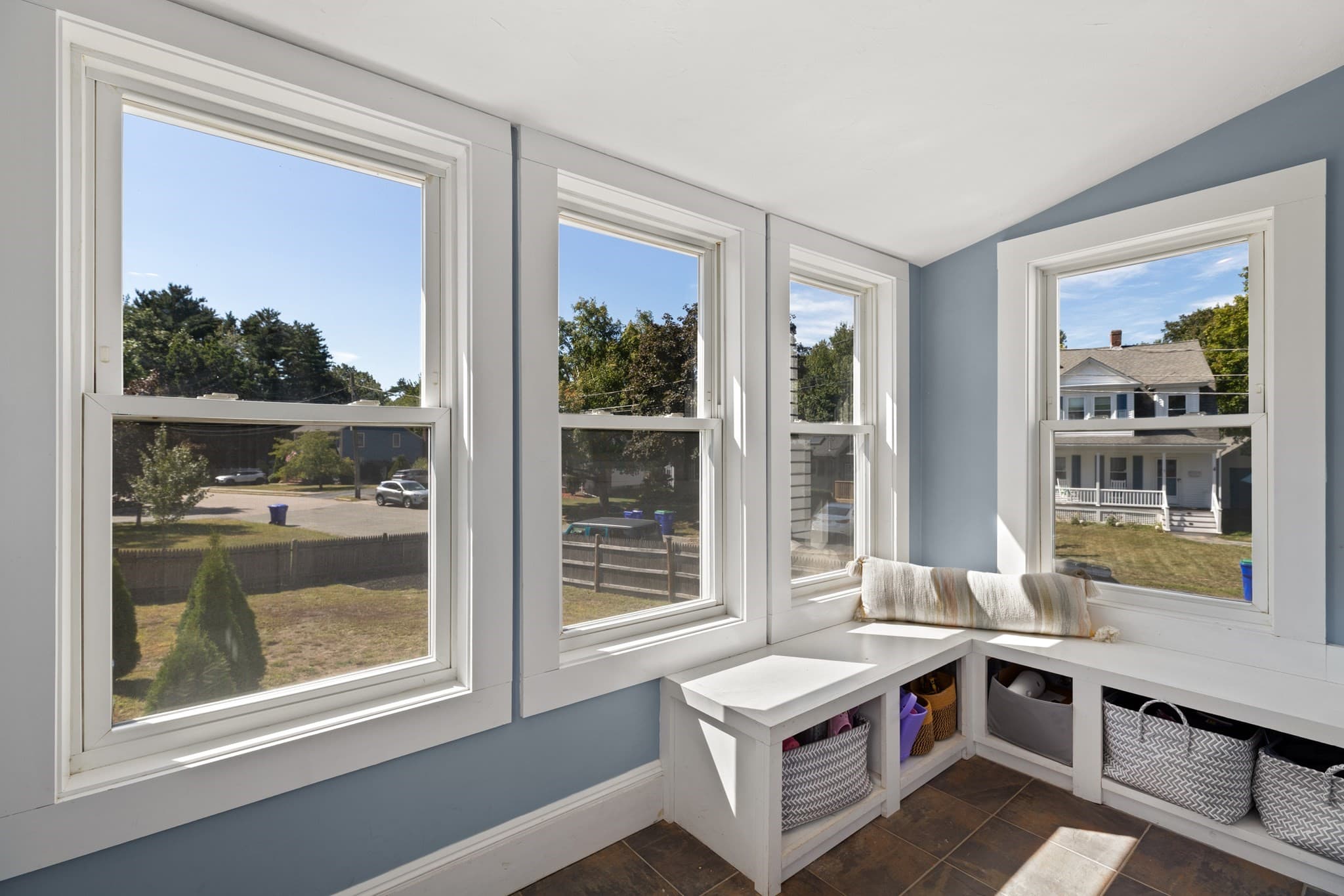 Single Family Residence at 29 Beal St, Rockland MA 02370, Rockland, photo 4 of 25