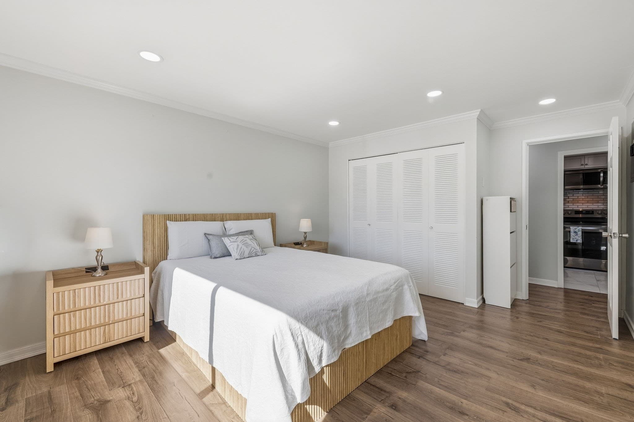 Condominium at 9 Weld St # 31, Framingham MA 01702, Framingham, photo 12 of 42