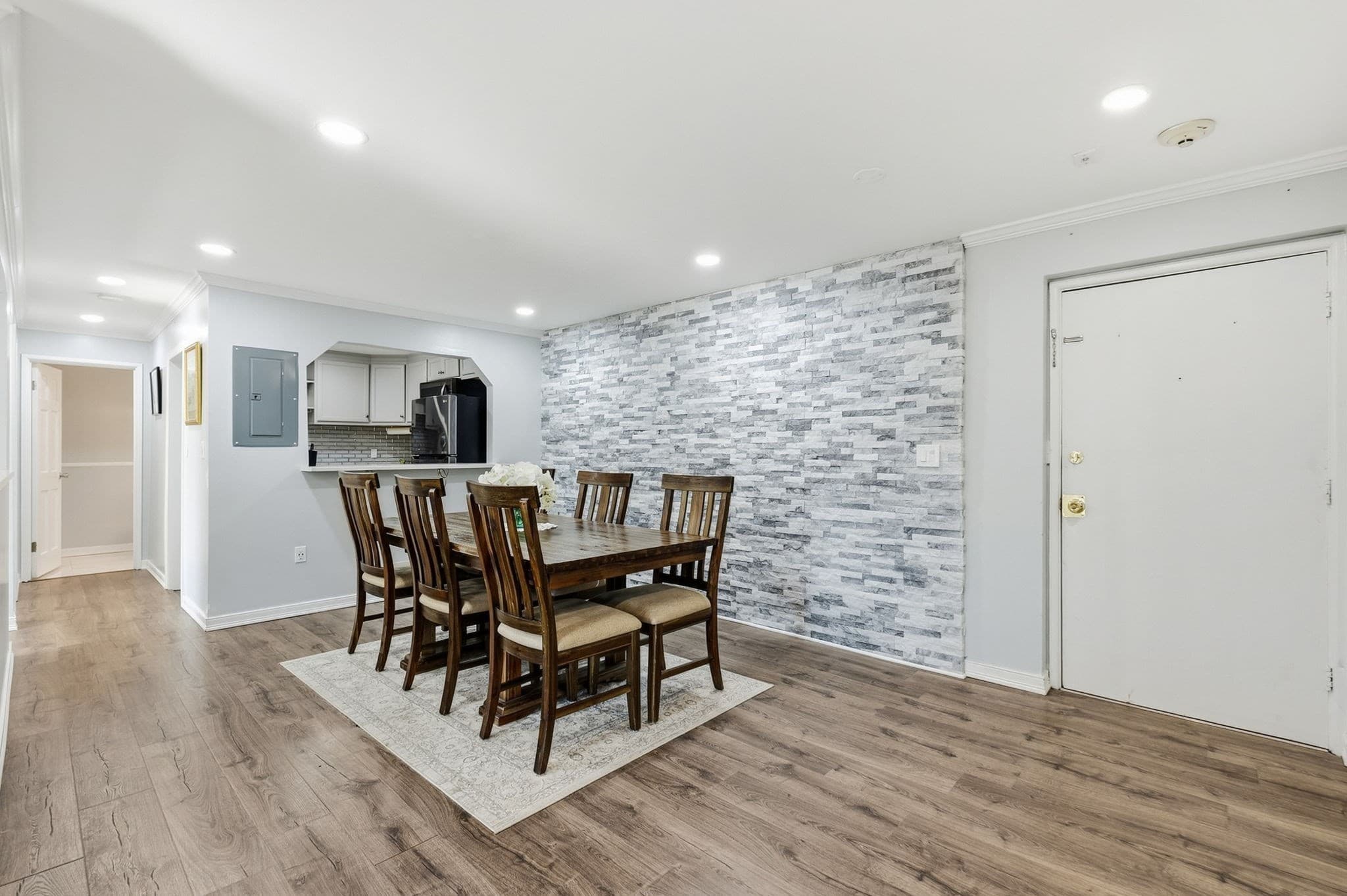 Condominium at 9 Weld St # 31, Framingham MA 01702, Framingham, photo 10 of 42