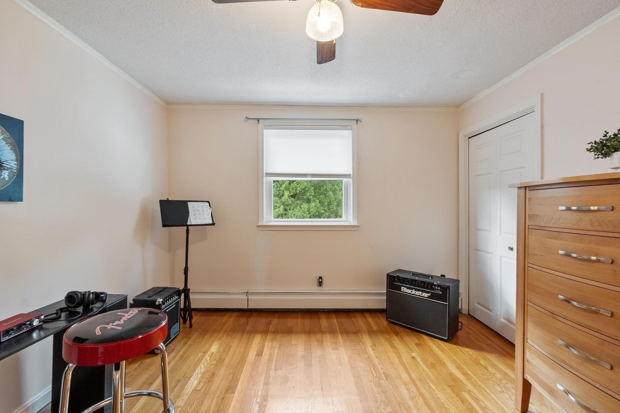 Single Family Residence at 4 Derringer Rd, Chelmsford MA 01824, Chelmsford, photo 27 of 42