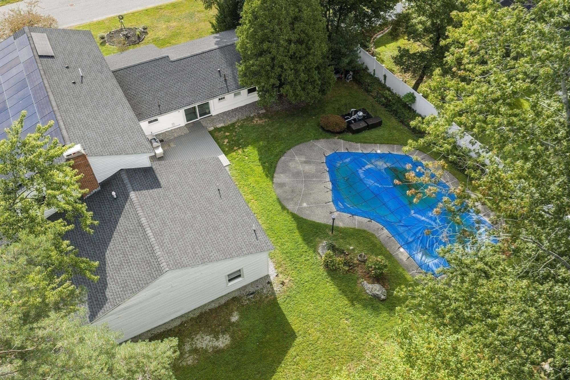Single Family Residence at 4 Derringer Rd, Chelmsford MA 01824, Chelmsford, photo 36 of 42