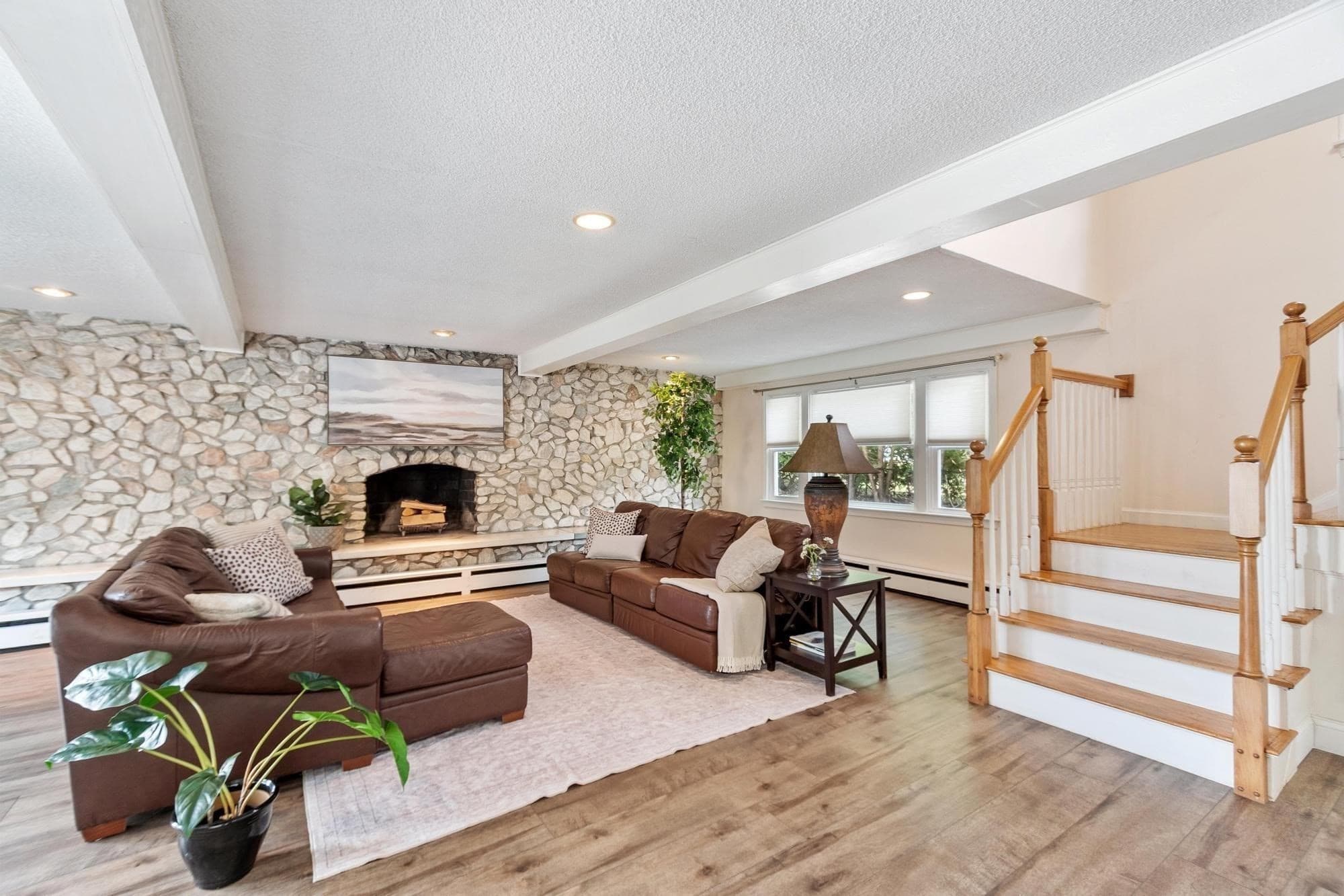 Single Family Residence at 4 Derringer Rd, Chelmsford MA 01824, Chelmsford, photo 14 of 42