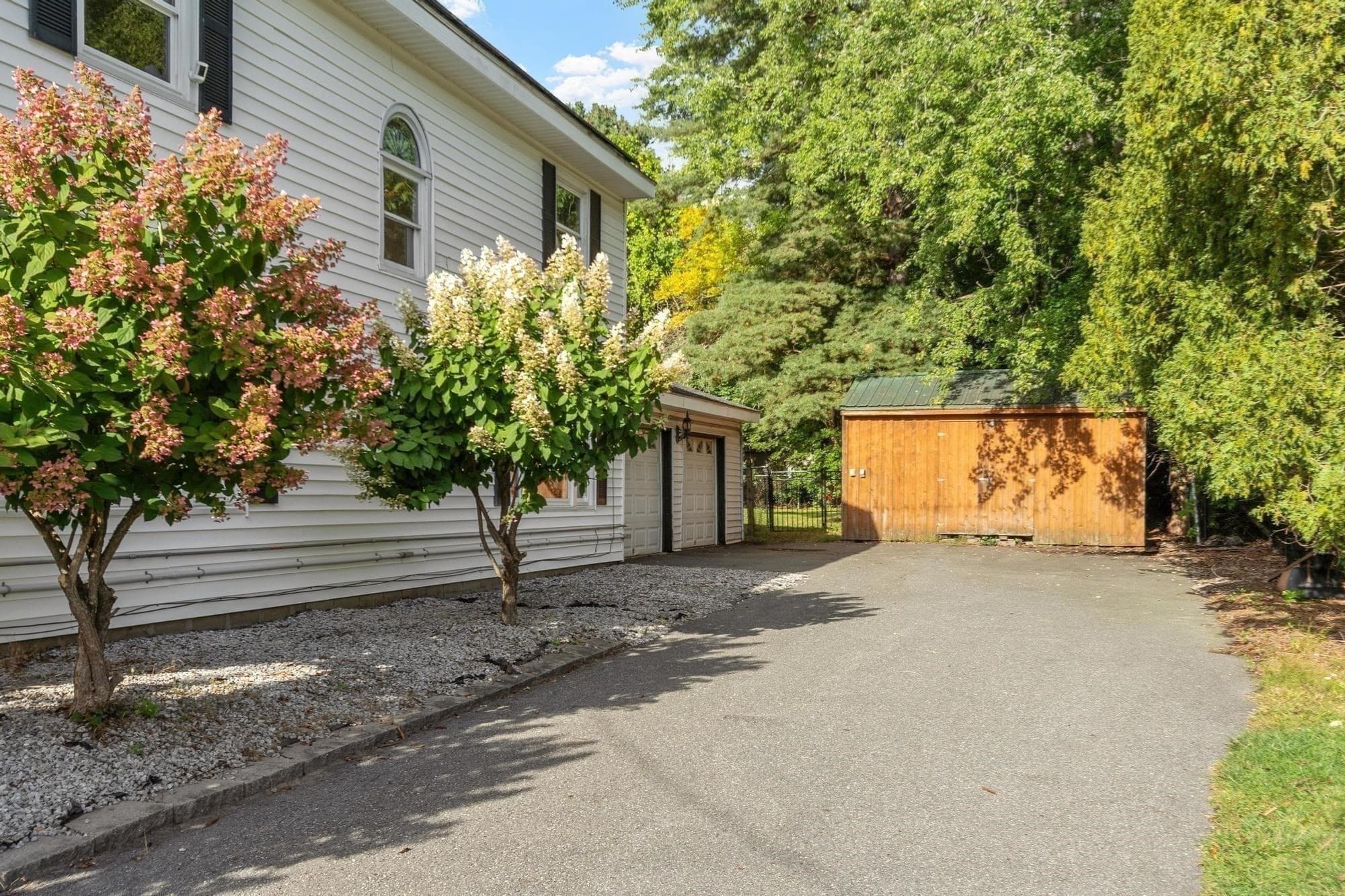 Single Family Residence at 4 Derringer Rd, Chelmsford MA 01824, Chelmsford, photo 40 of 42