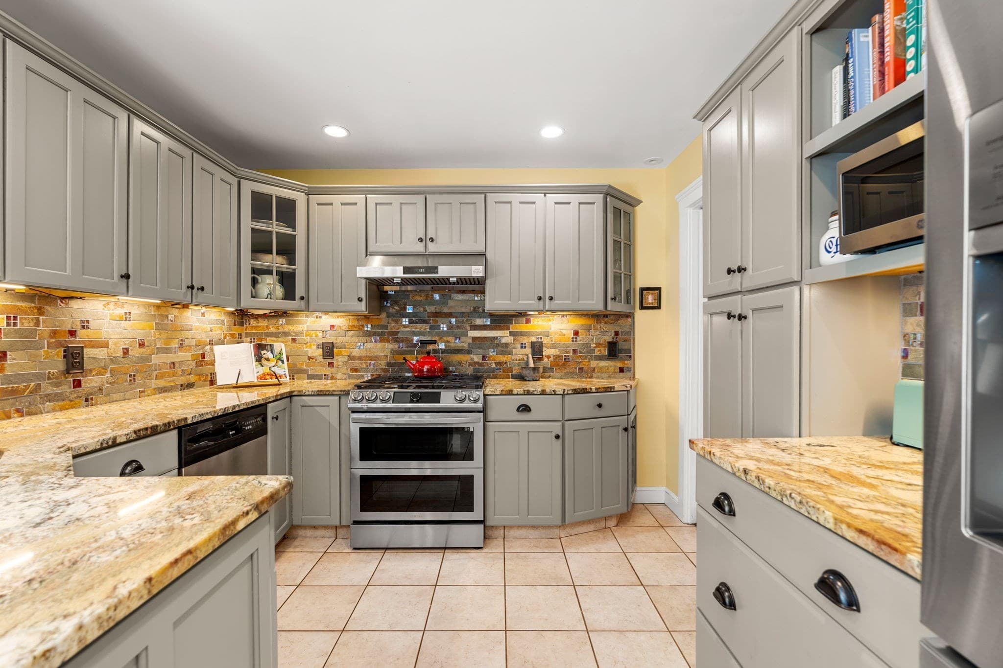 Single Family Residence at 135 Ashland Street, Melrose MA 02176, Melrose, photo 13 of 40