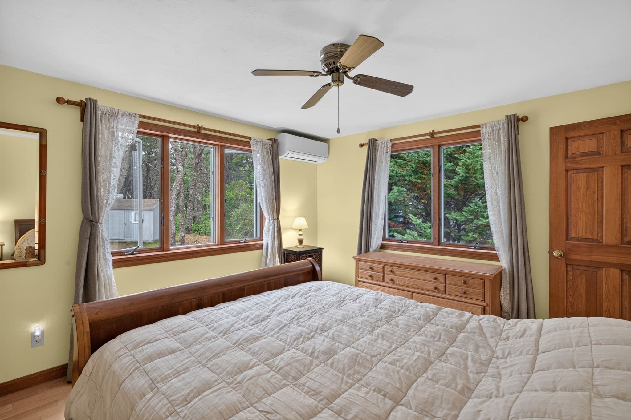 Single Family Residence at 6 Meadow Terrace, Truro MA 02666, photo 16 of 39