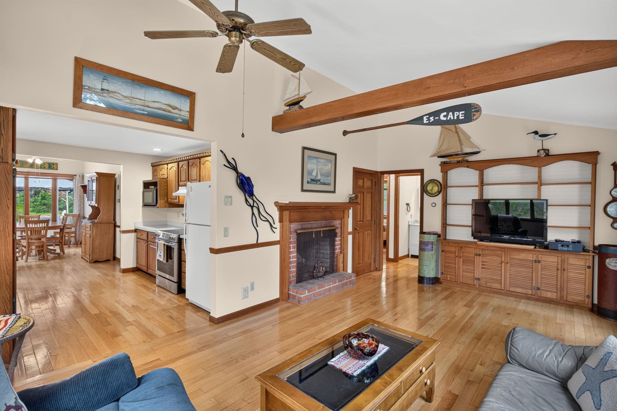 Single Family Residence at 6 Meadow Terrace, Truro MA 02666, photo 4 of 39