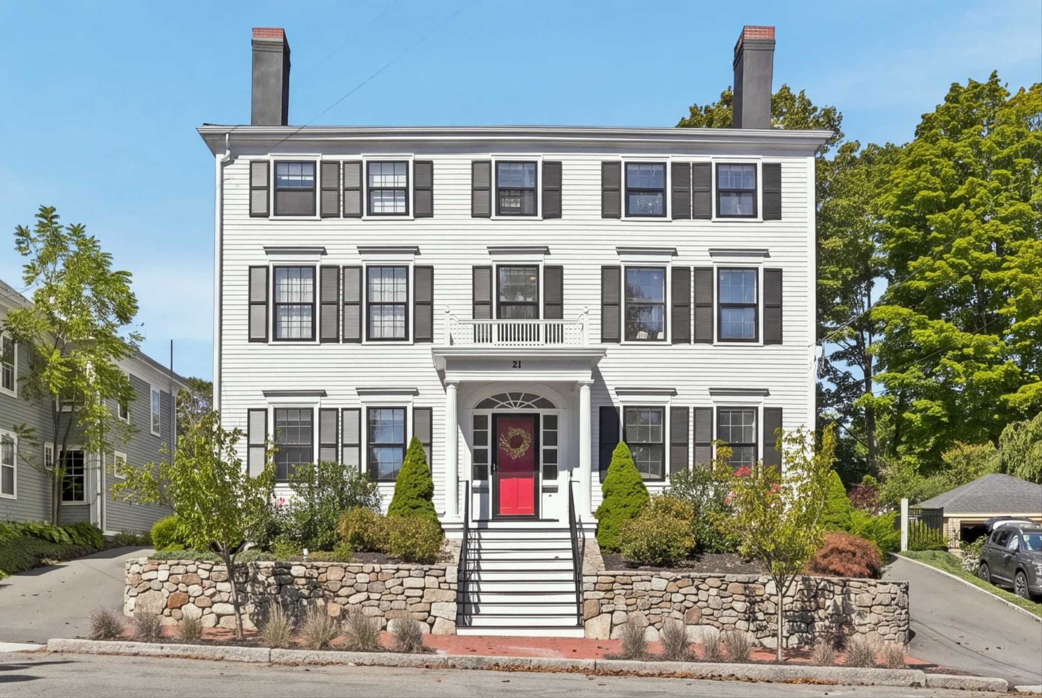 Single Family Residence at 26A Tyng St, Newburyport MA 01950, Newburyport, photo 2 of 41