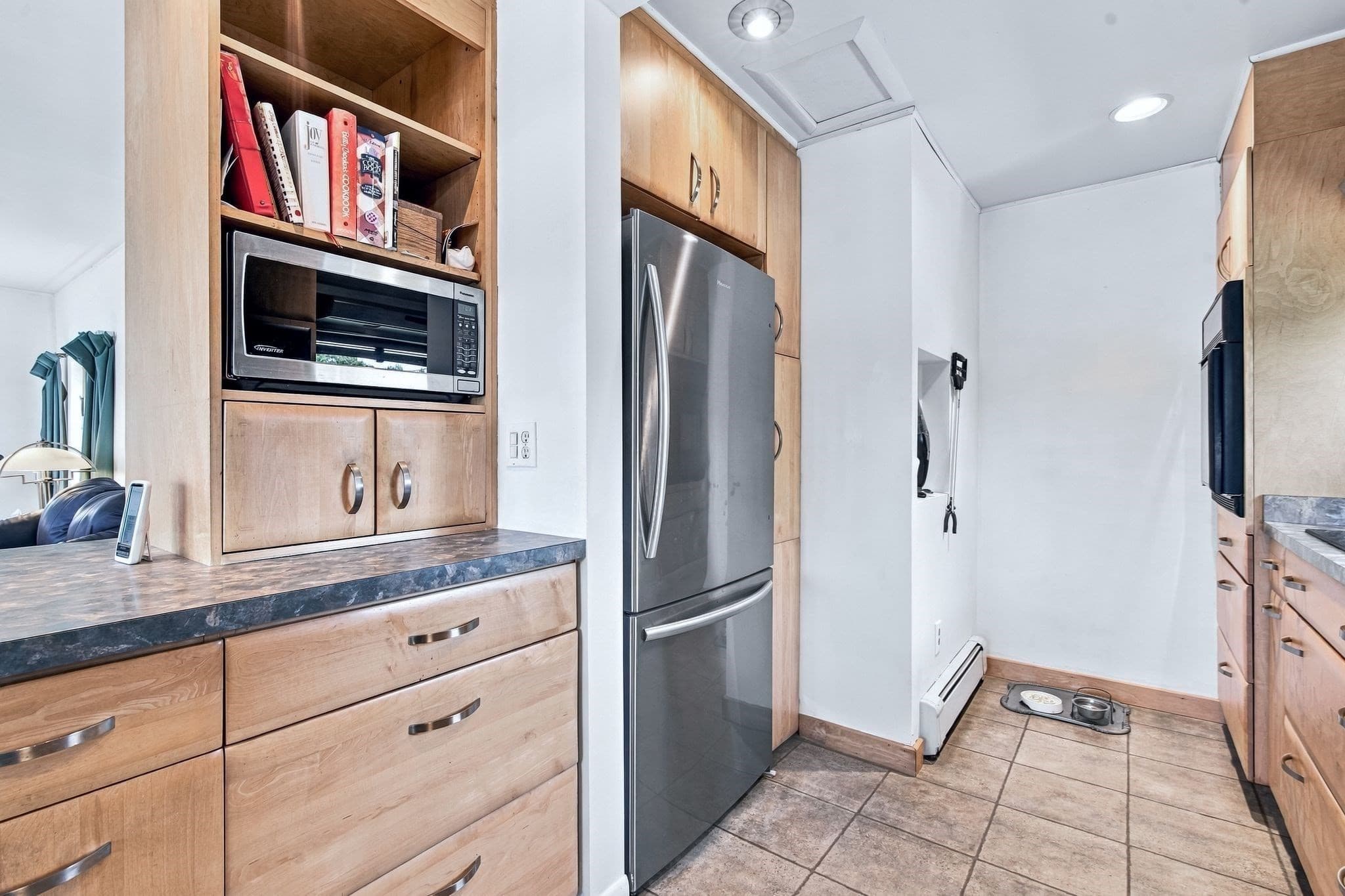 Single Family Residence at 28 Arlington Rd, Wareham MA 02571, Wareham, photo 12 of 42