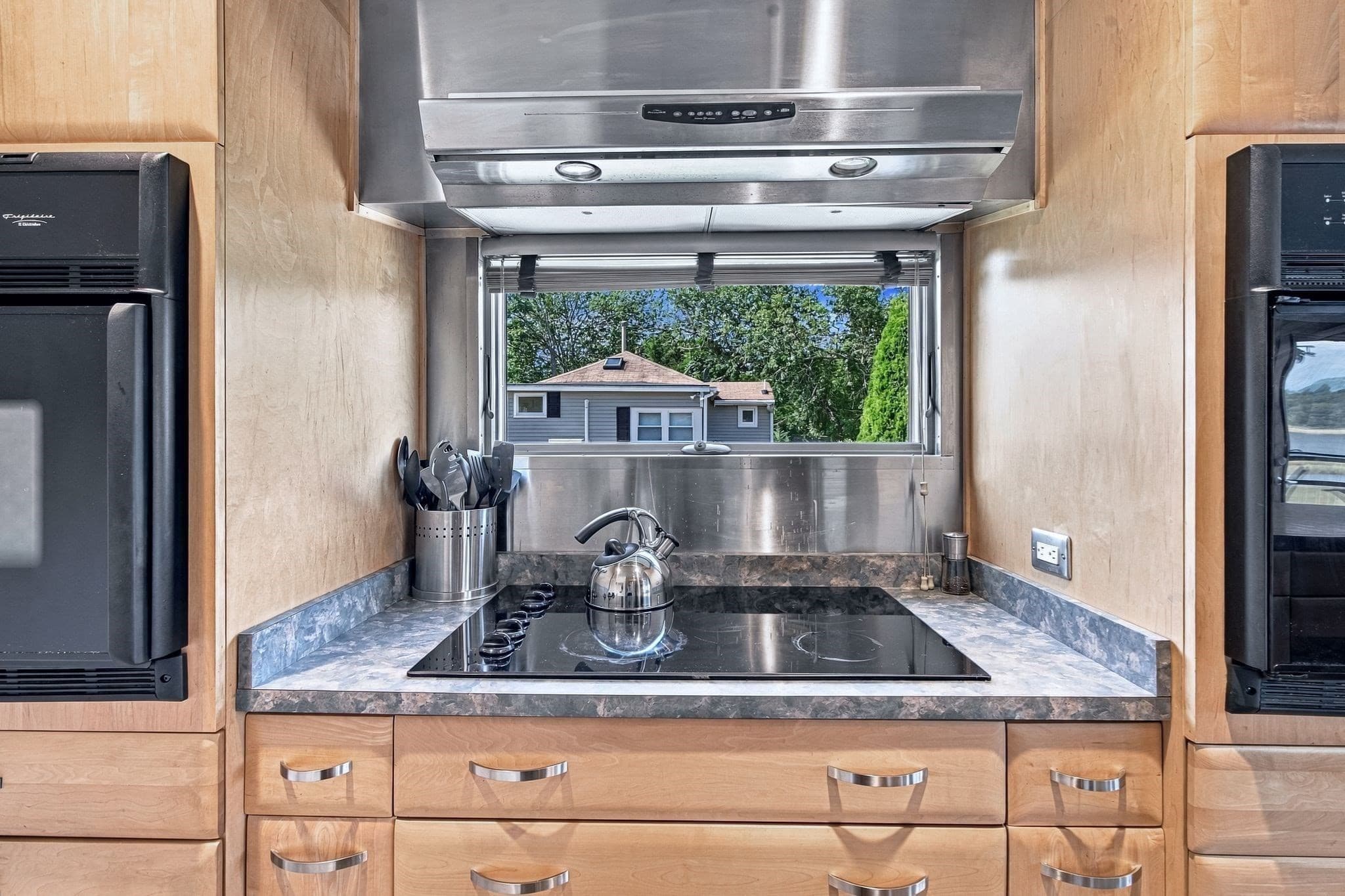 Single Family Residence at 28 Arlington Rd, Wareham MA 02571, Wareham, photo 9 of 42