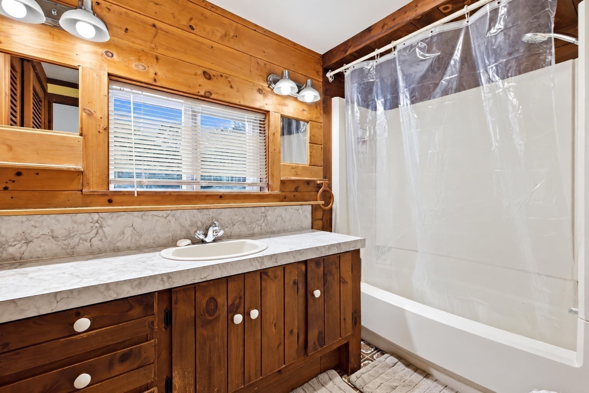 Single Family Residence at 38 Gifford Ave, Dartmouth MA 02747, Dartmouth, photo 10 of 20