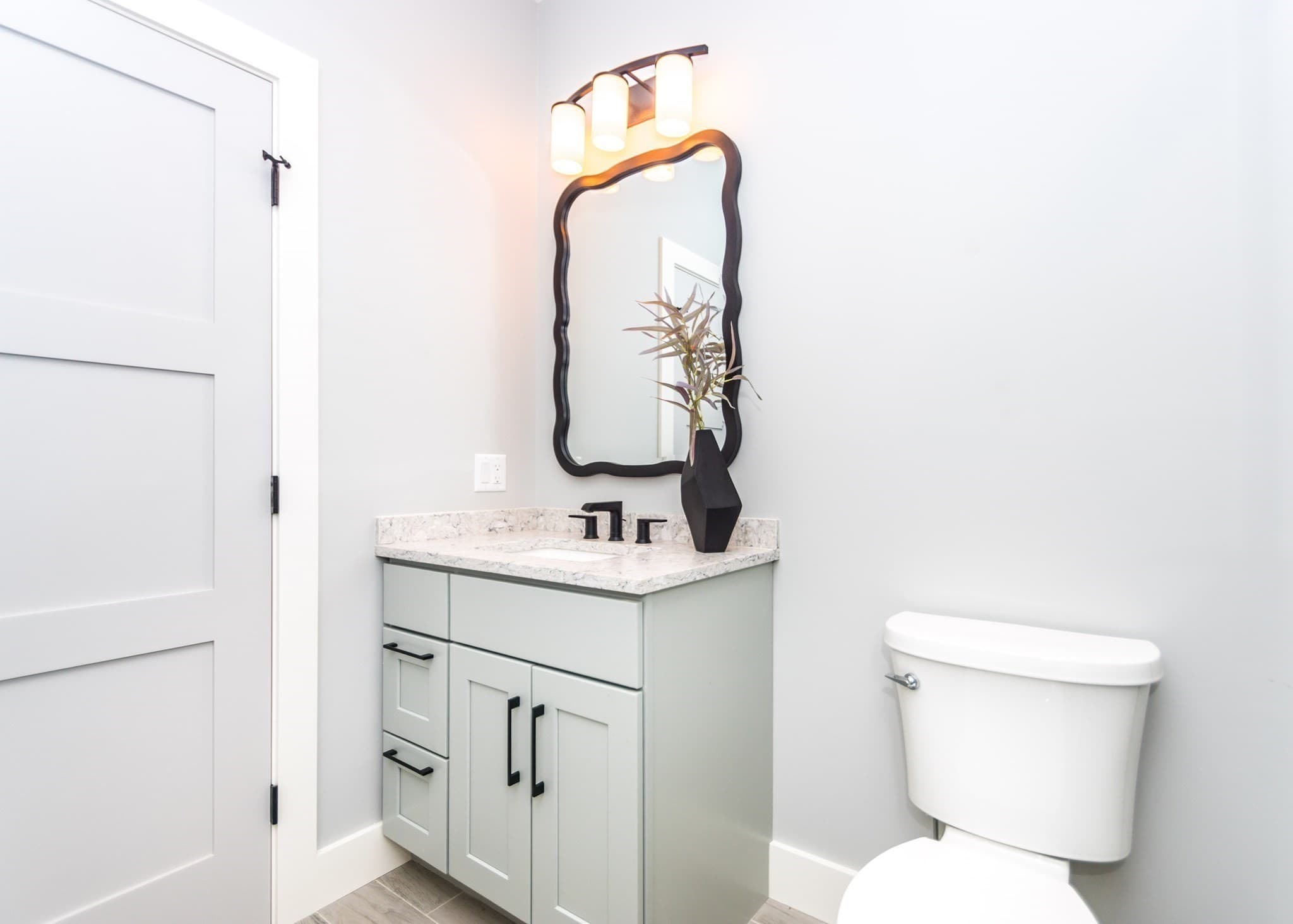 Condominium at 312 Newton Street # 1, Waltham MA 02453, Waltham, photo 33 of 39