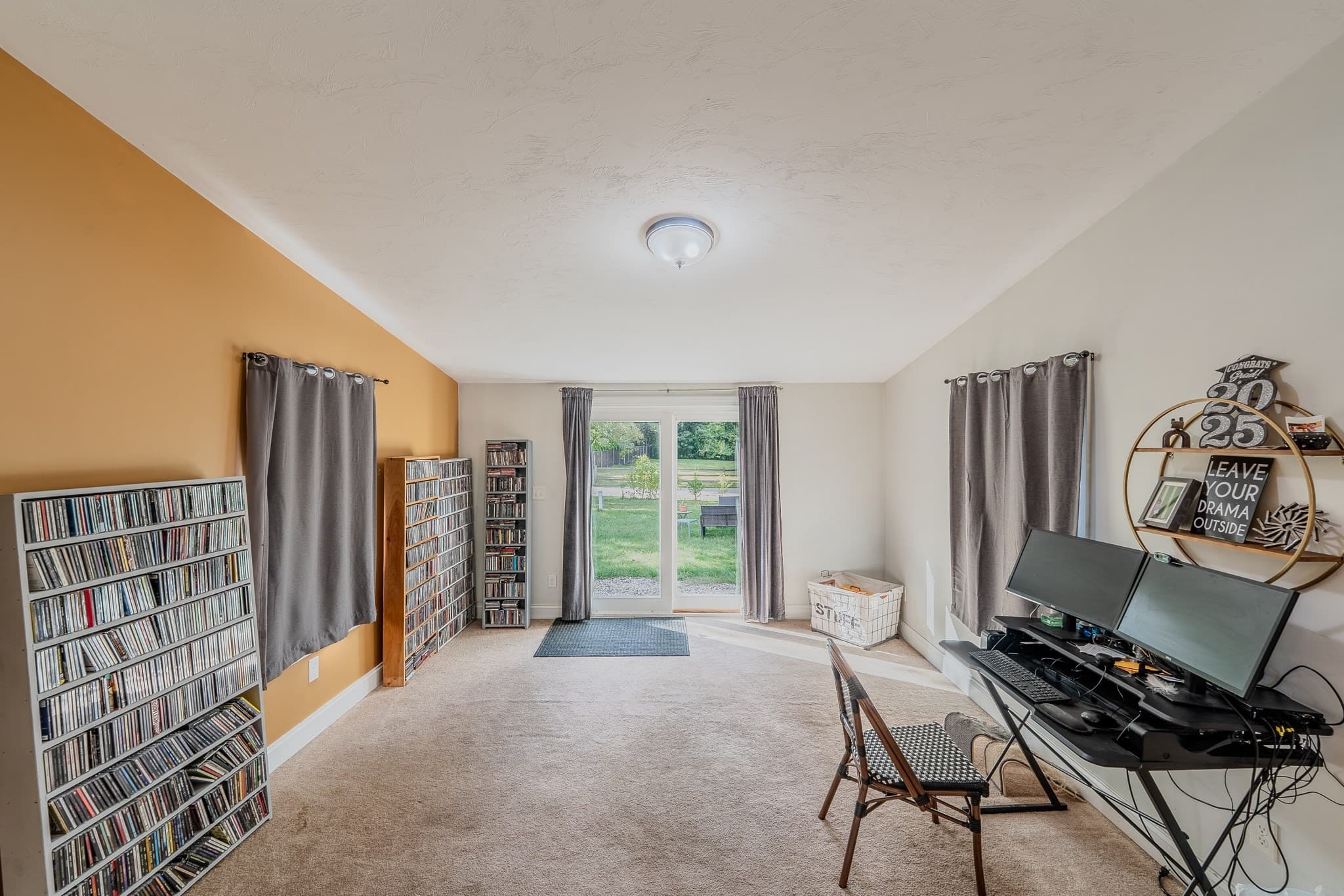 Single Family Residence at 601 East St, Wrentham MA 02093, Wrentham, photo 6 of 33