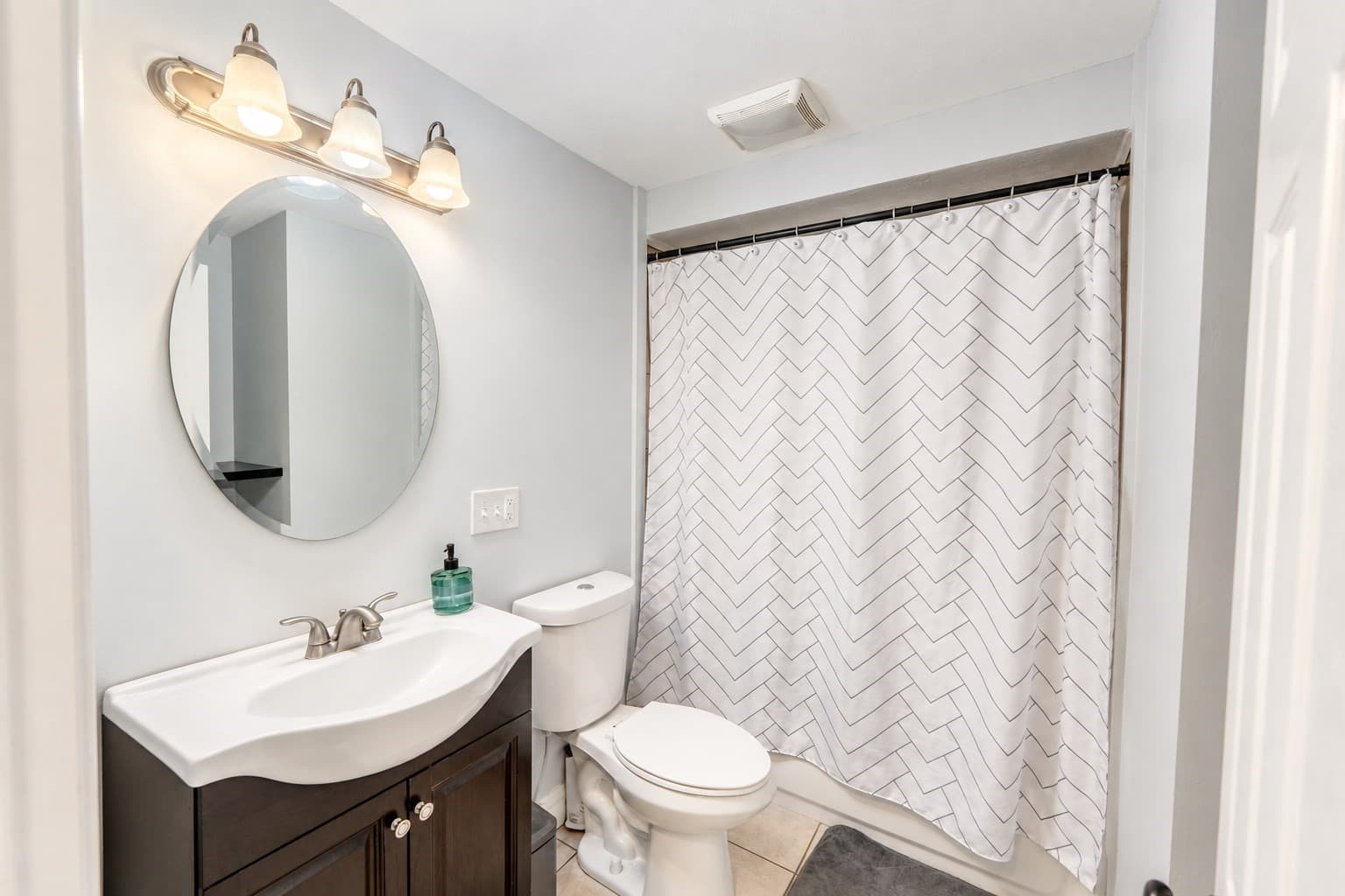 Single Family Residence at 601 East St, Wrentham MA 02093, Wrentham, photo 16 of 33