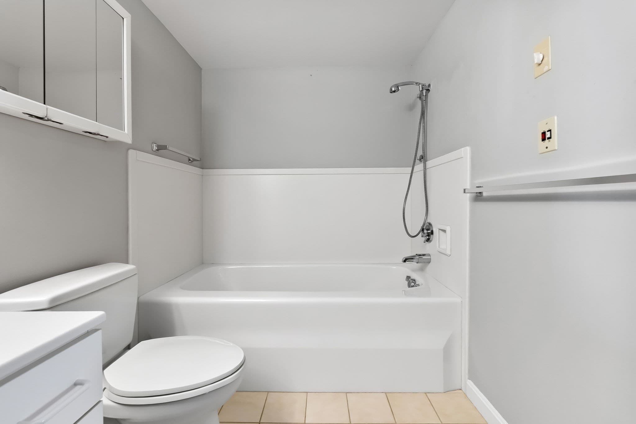 Condominium at 9 Weatherly Drive # 9, Salem MA 01970, Salem, photo 20 of 32