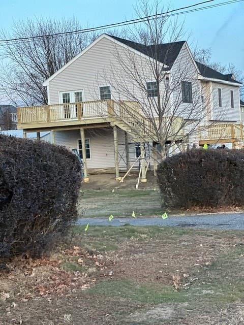 Single Family Residence at 18 Maplewood Ave, Chicopee MA 01013, Chicopee, photo 2 of 17