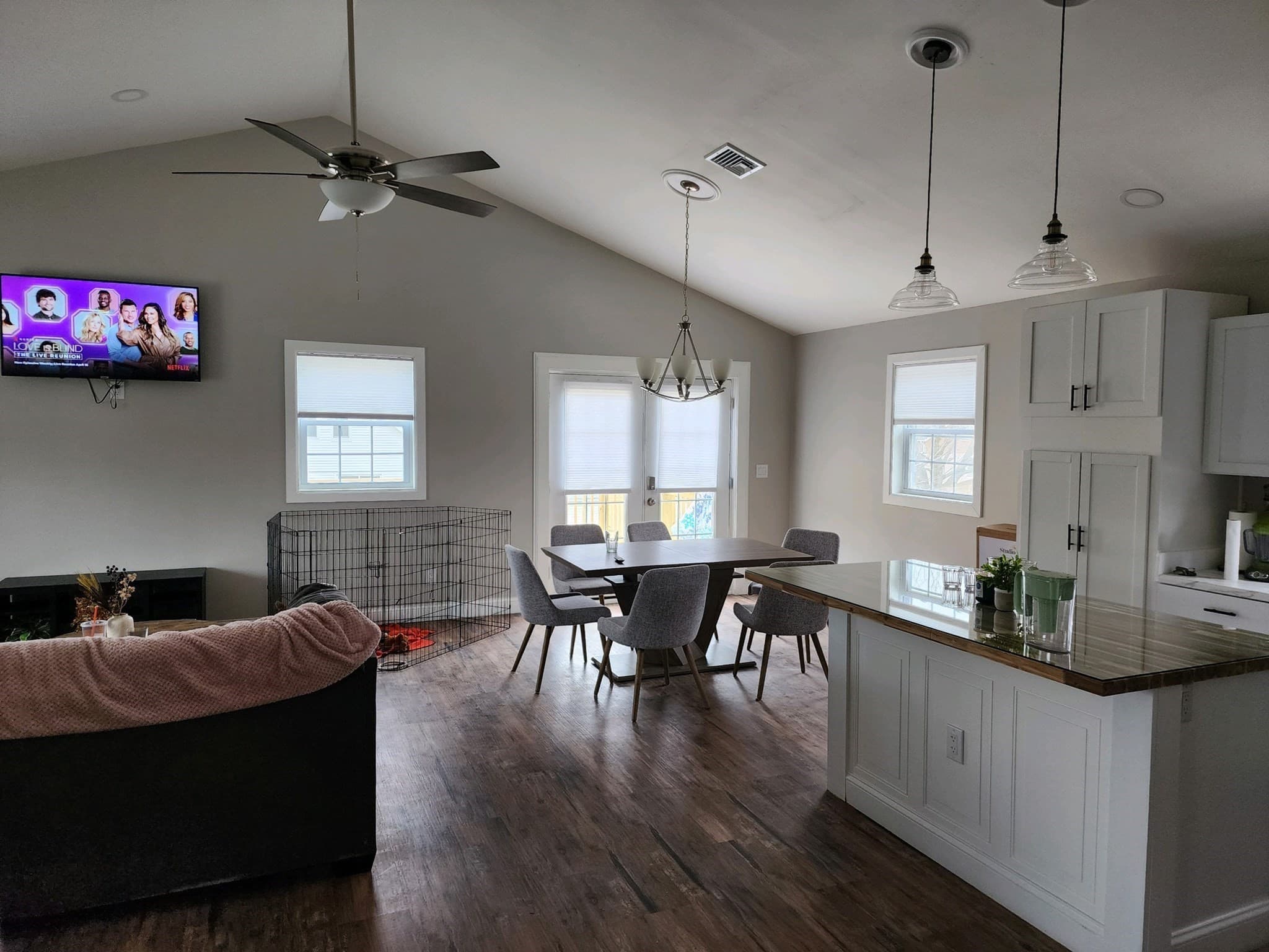 Single Family Residence at 18 Maplewood Ave, Chicopee MA 01013, photo 20 of 22