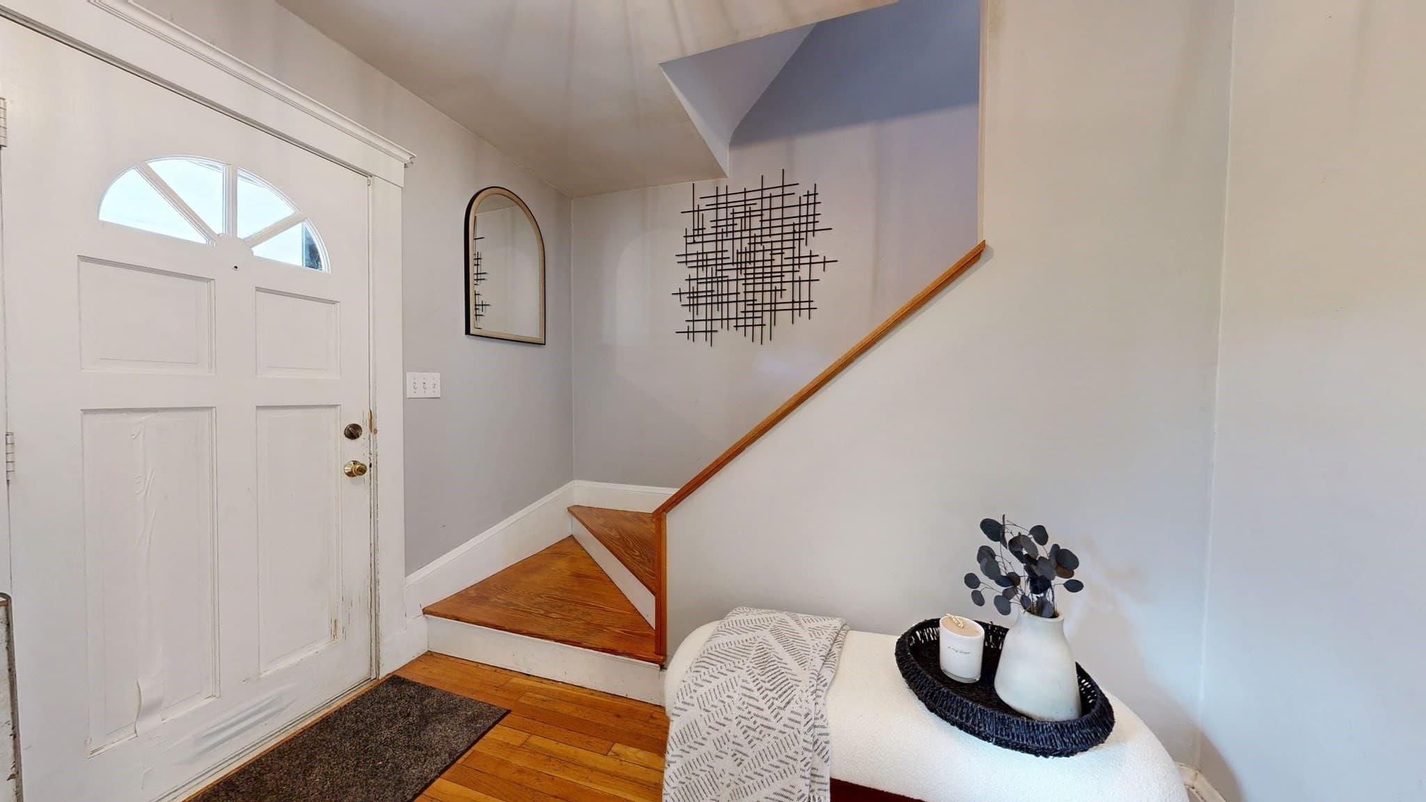 Single Family Residence at 3 Parmenter Ter, Newton MA 01754, Newton, photo 3 of 28