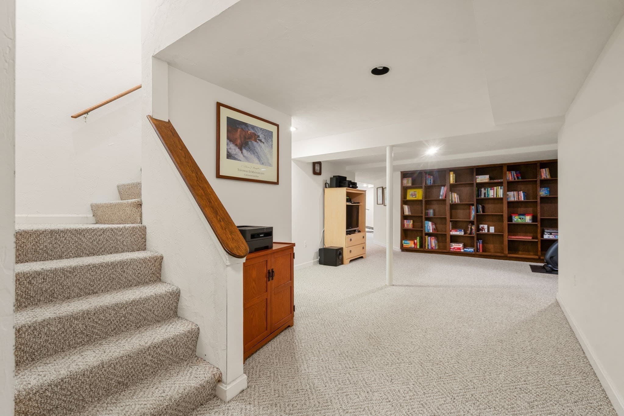 Single Family Residence at 160 Stearns Rd, Marlborough MA 01752, Marlborough, photo 28 of 37