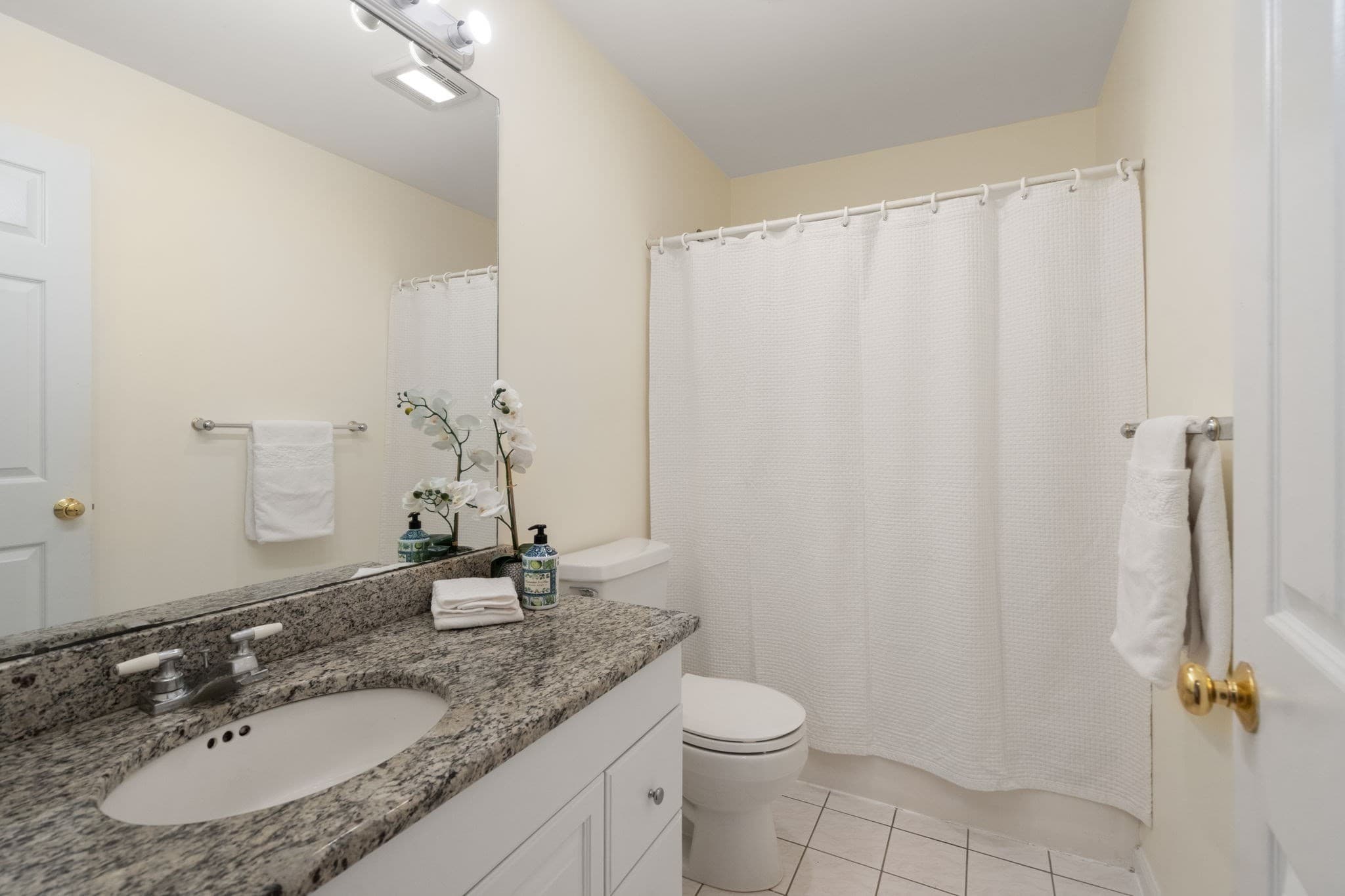Single Family Residence at 160 Stearns Rd, Marlborough MA 01752, Marlborough, photo 24 of 37