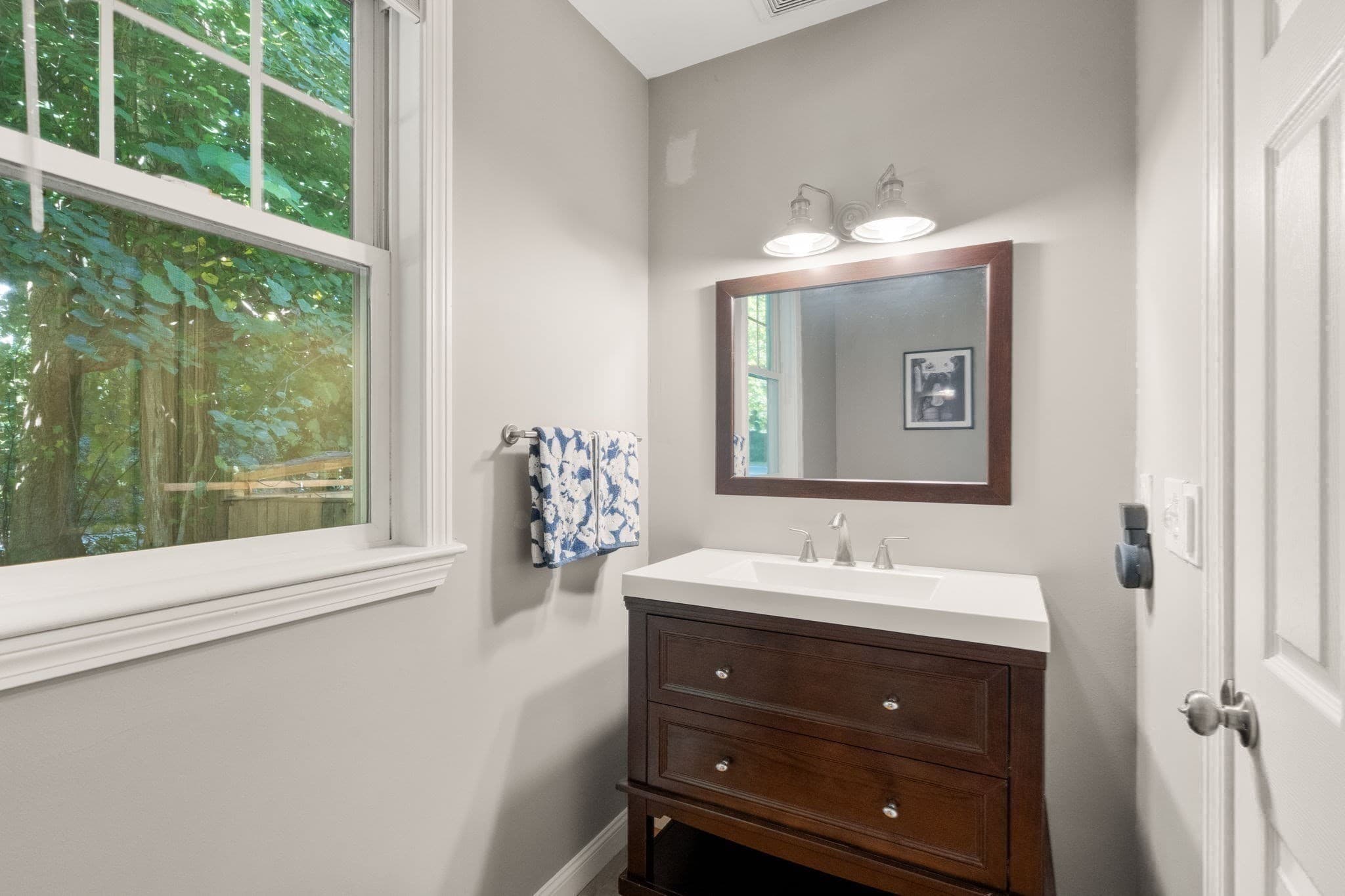 Single Family Residence at 26 Beaver Dam Road, Plymouth MA 02360, Plymouth, photo 14 of 37