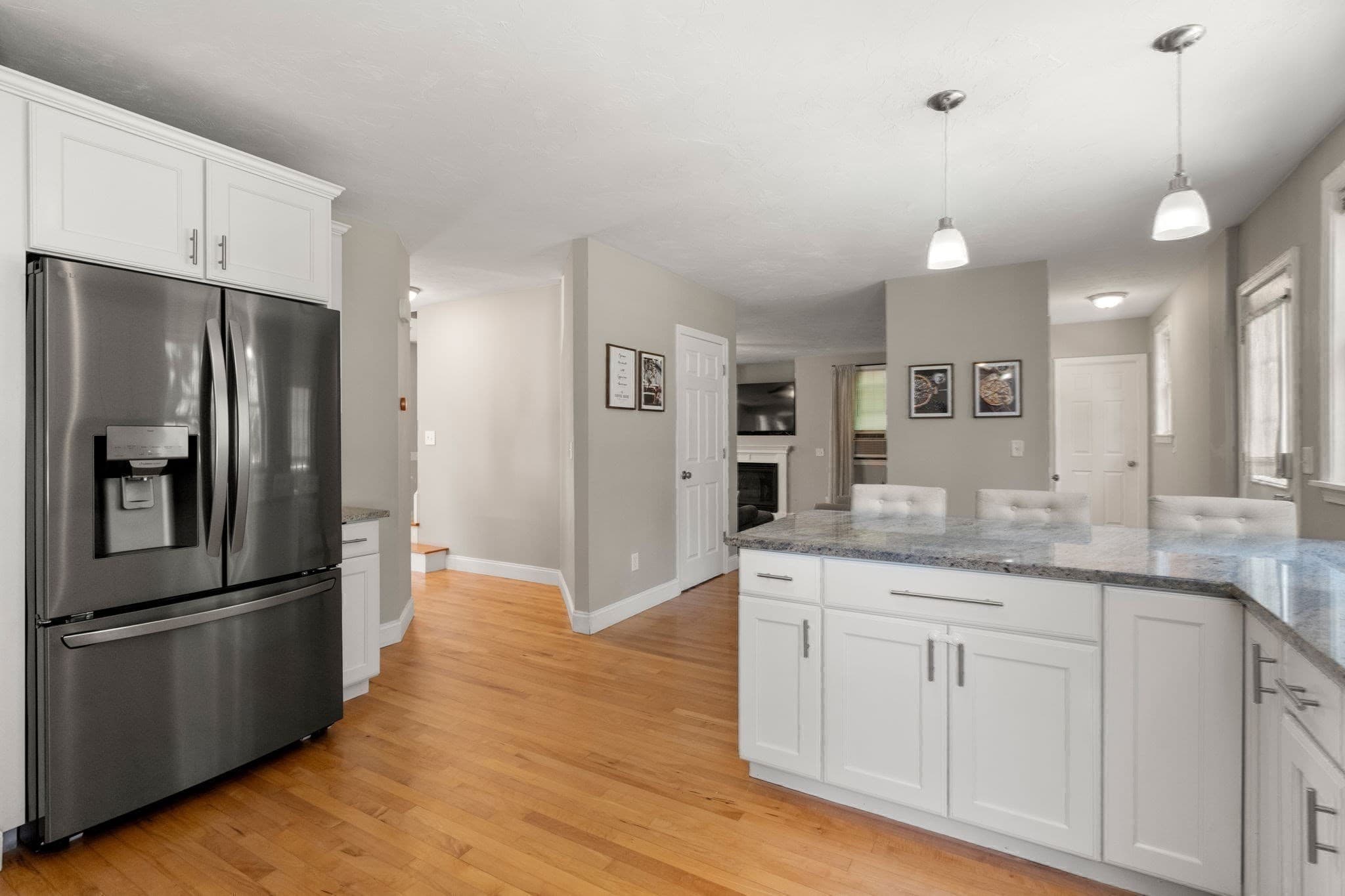 Single Family Residence at 26 Beaver Dam Road, Plymouth MA 02360, Plymouth, photo 11 of 37